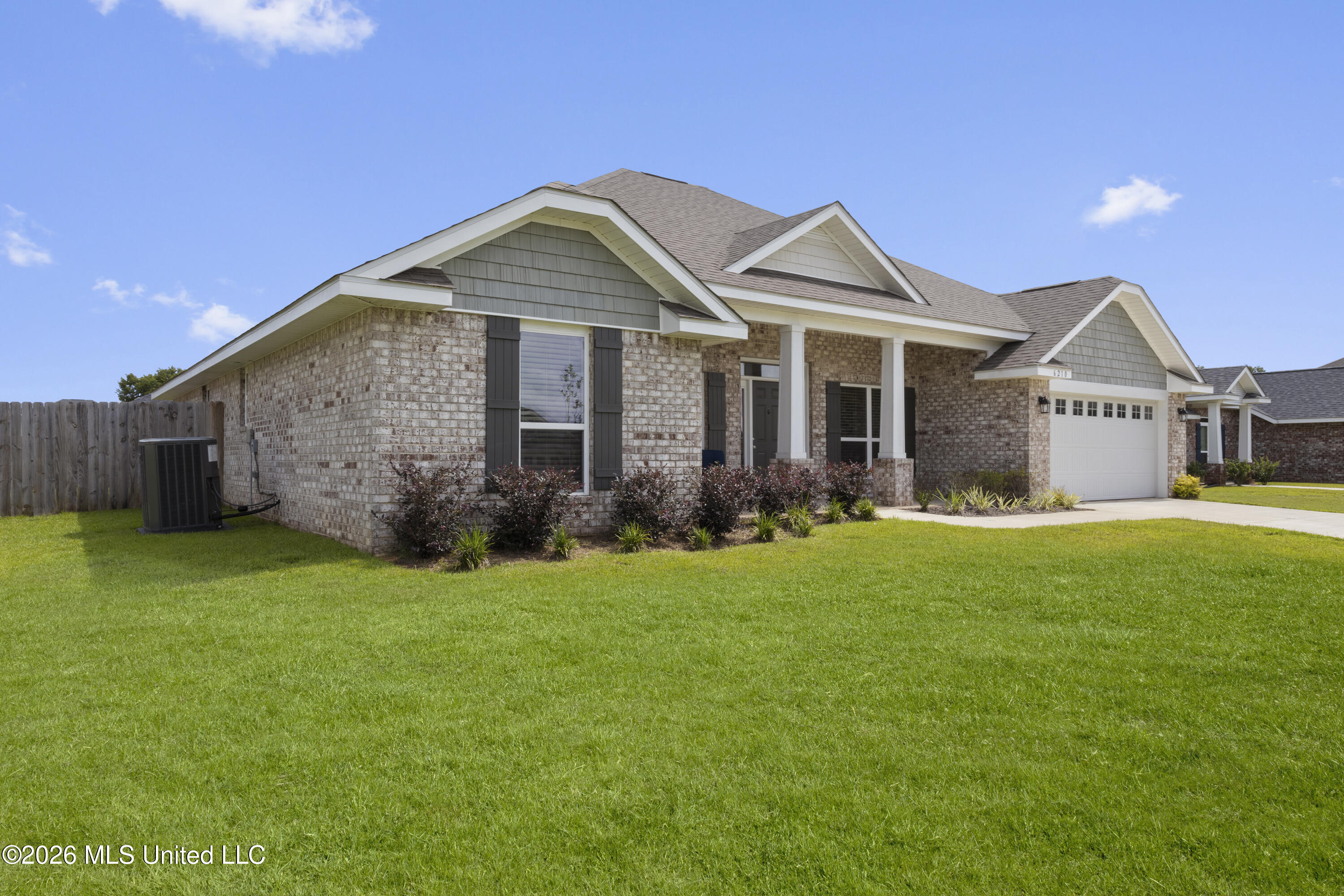 6210 Diamond Lane Property Photo 2