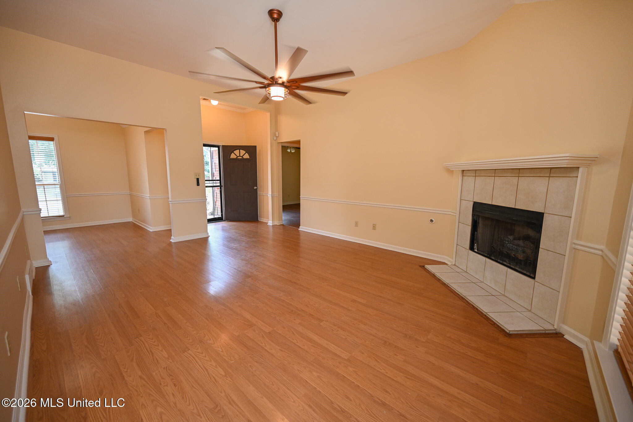 9051 Champlain Drive Property Photo 7