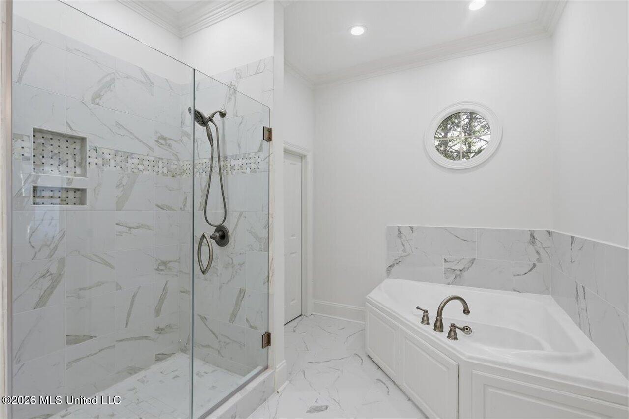 120 Hampton Chase Property Photo 31