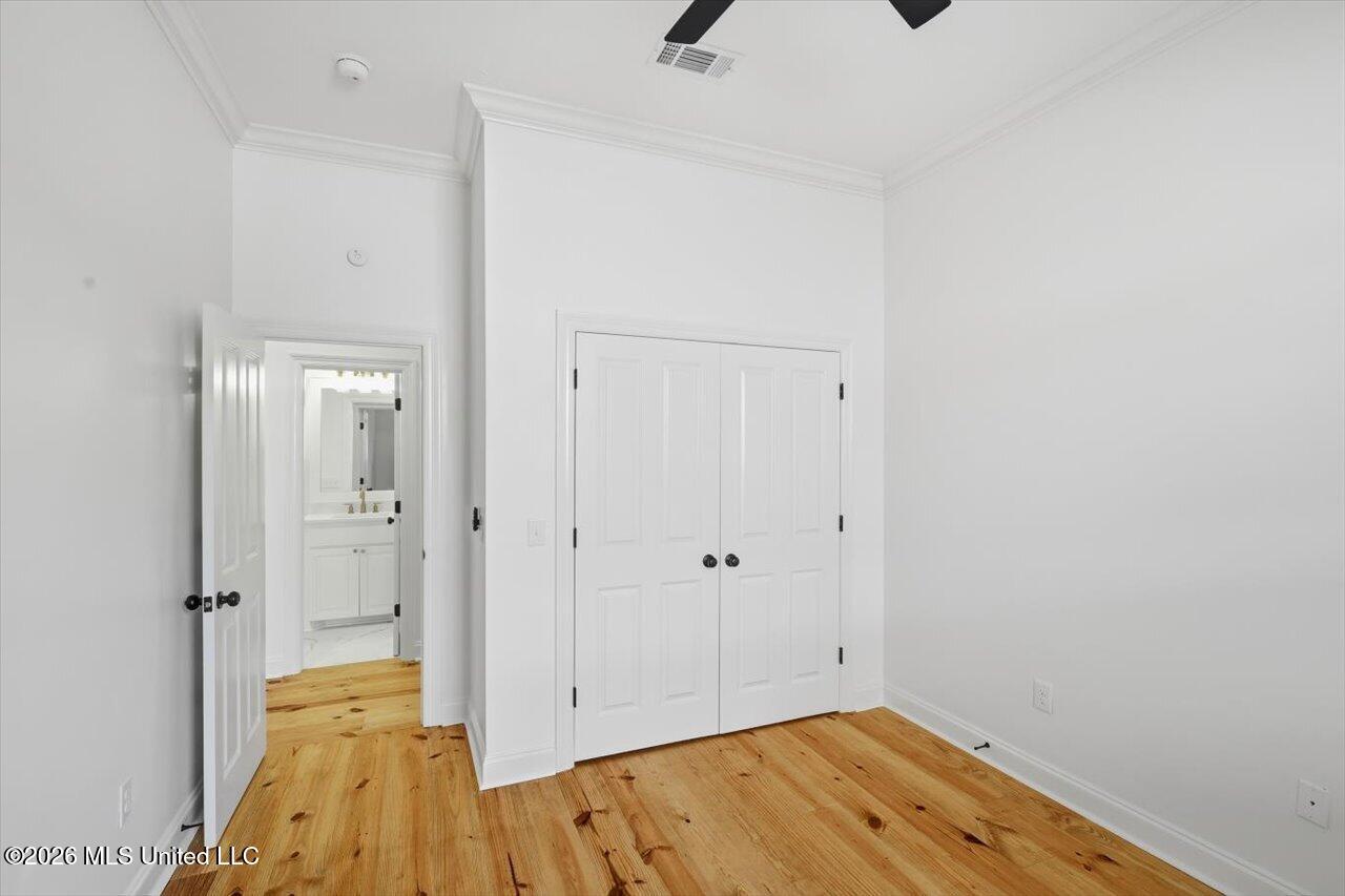 120 Hampton Chase Property Photo 39