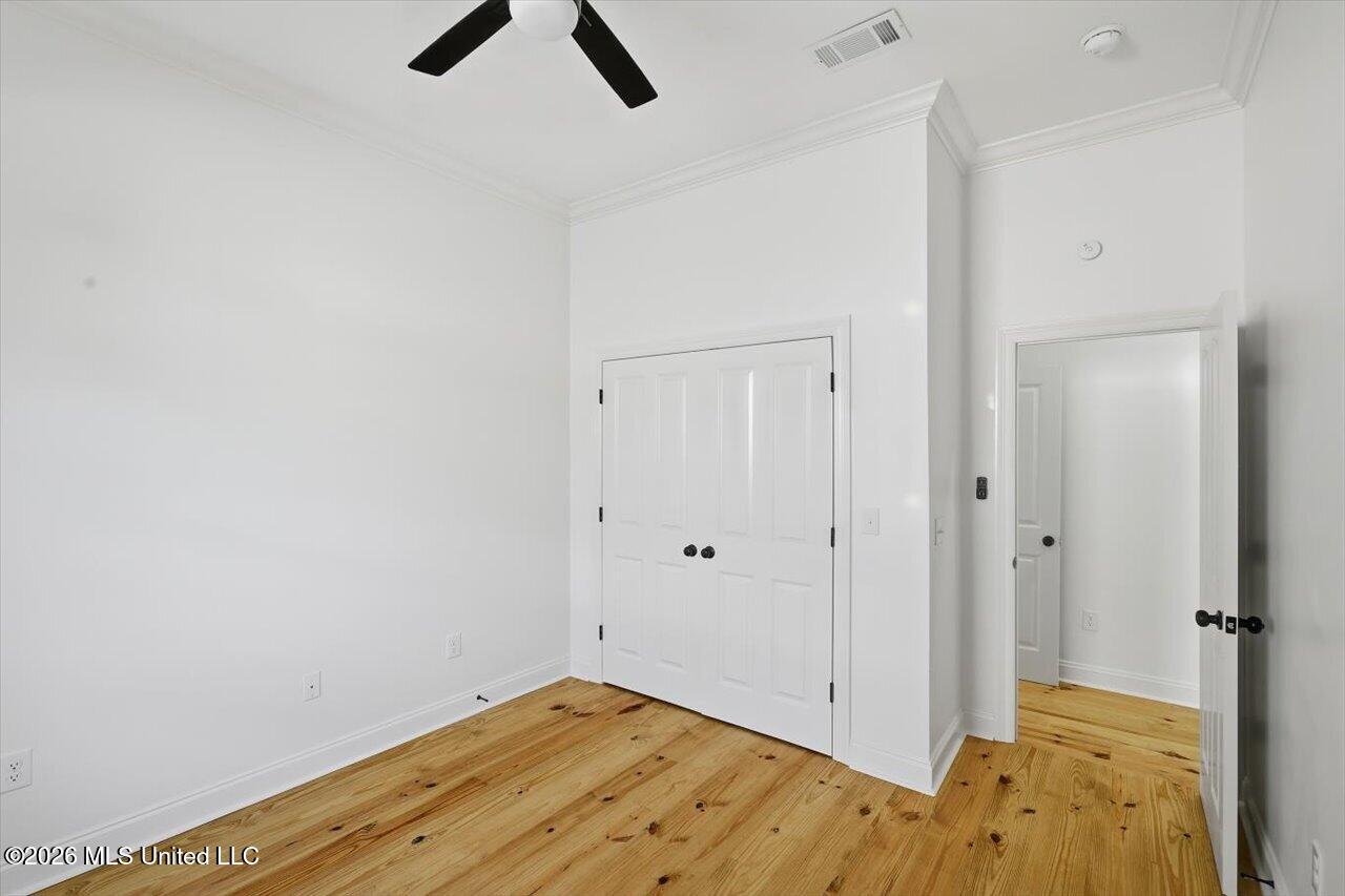 120 Hampton Chase Property Photo 42