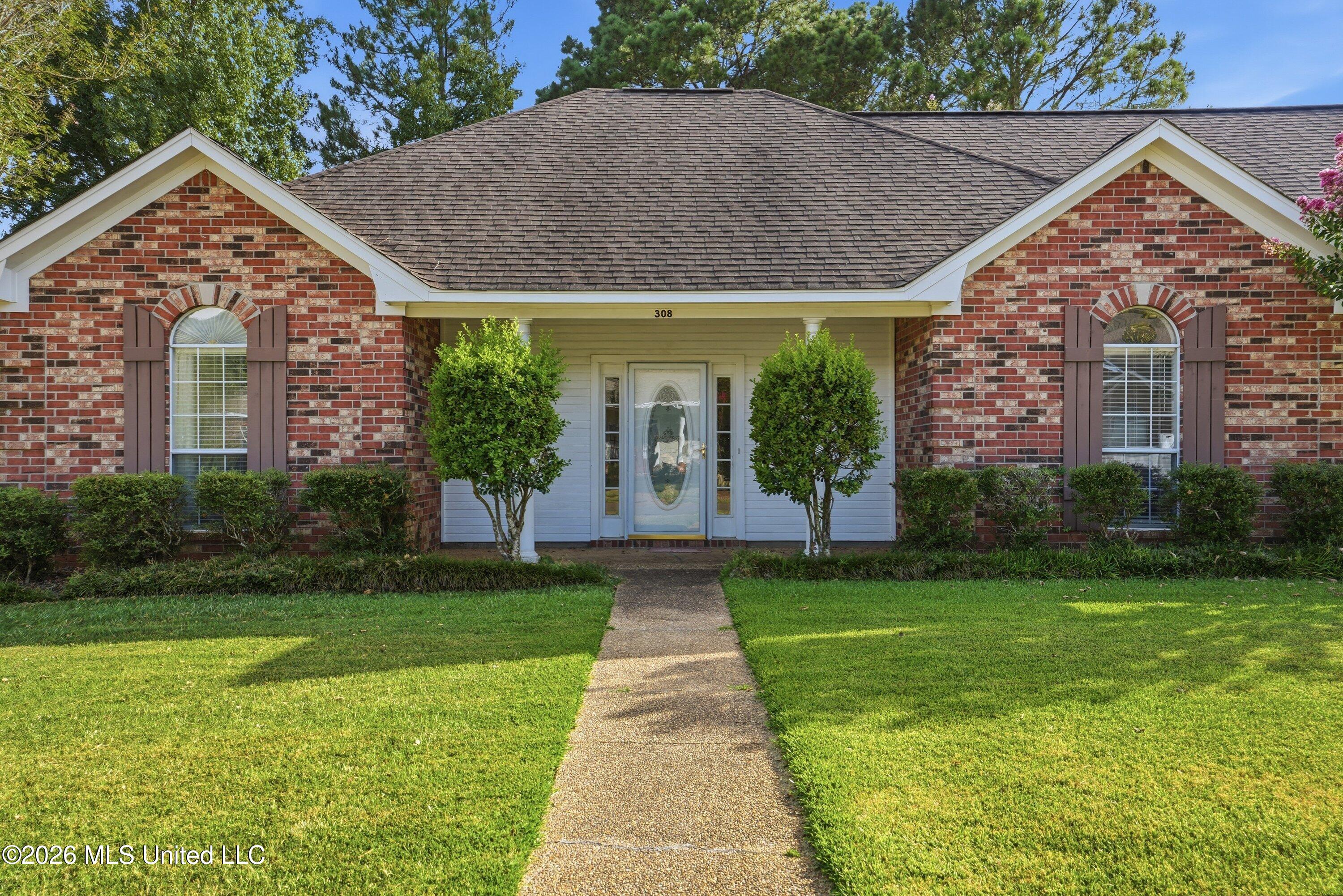 308 Windy Ridge Drive Property Photo 3