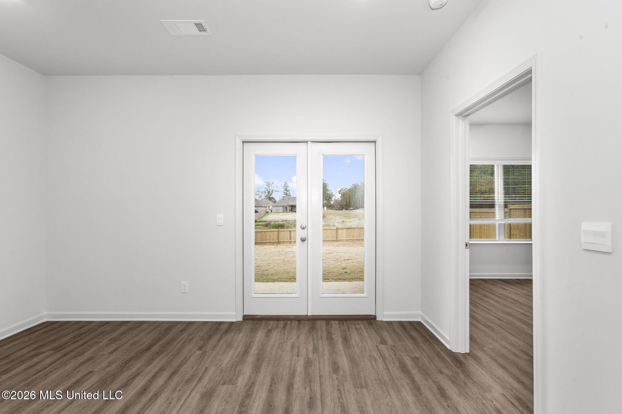 621 Stillwater Cove Property Photo 26