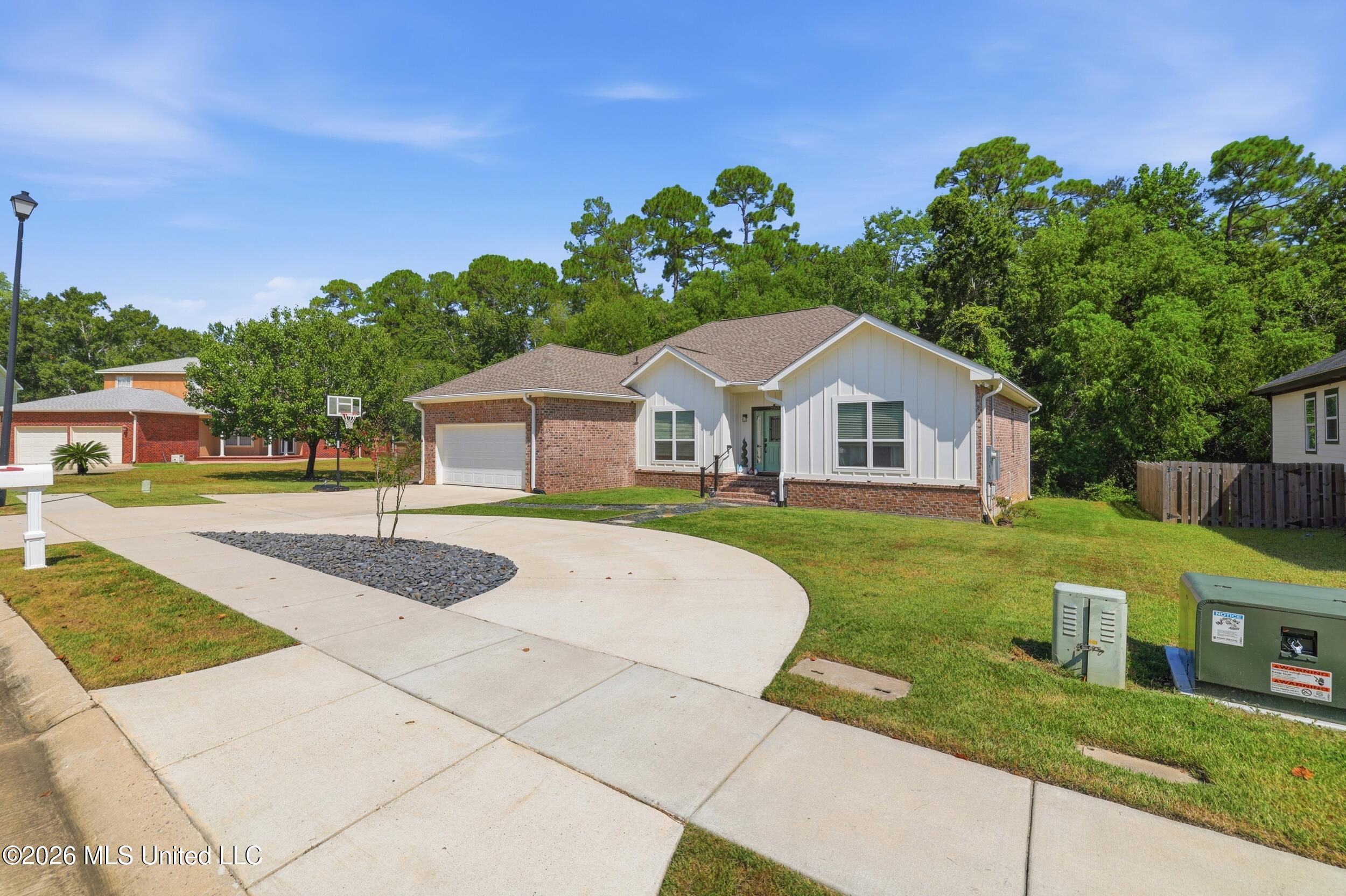 2265 Club Moss Circle Property Photo 4