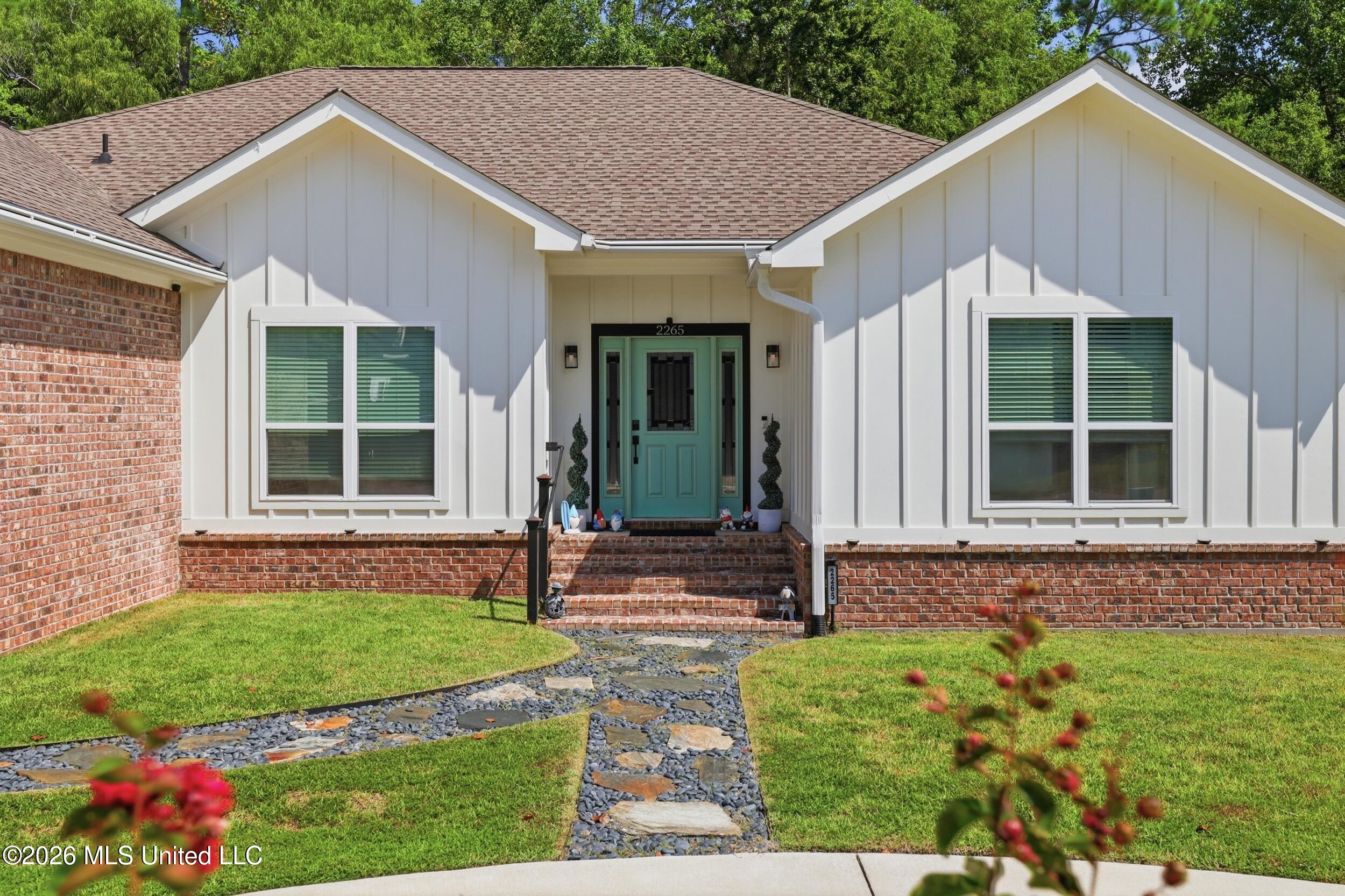2265 Club Moss Circle Property Photo 5