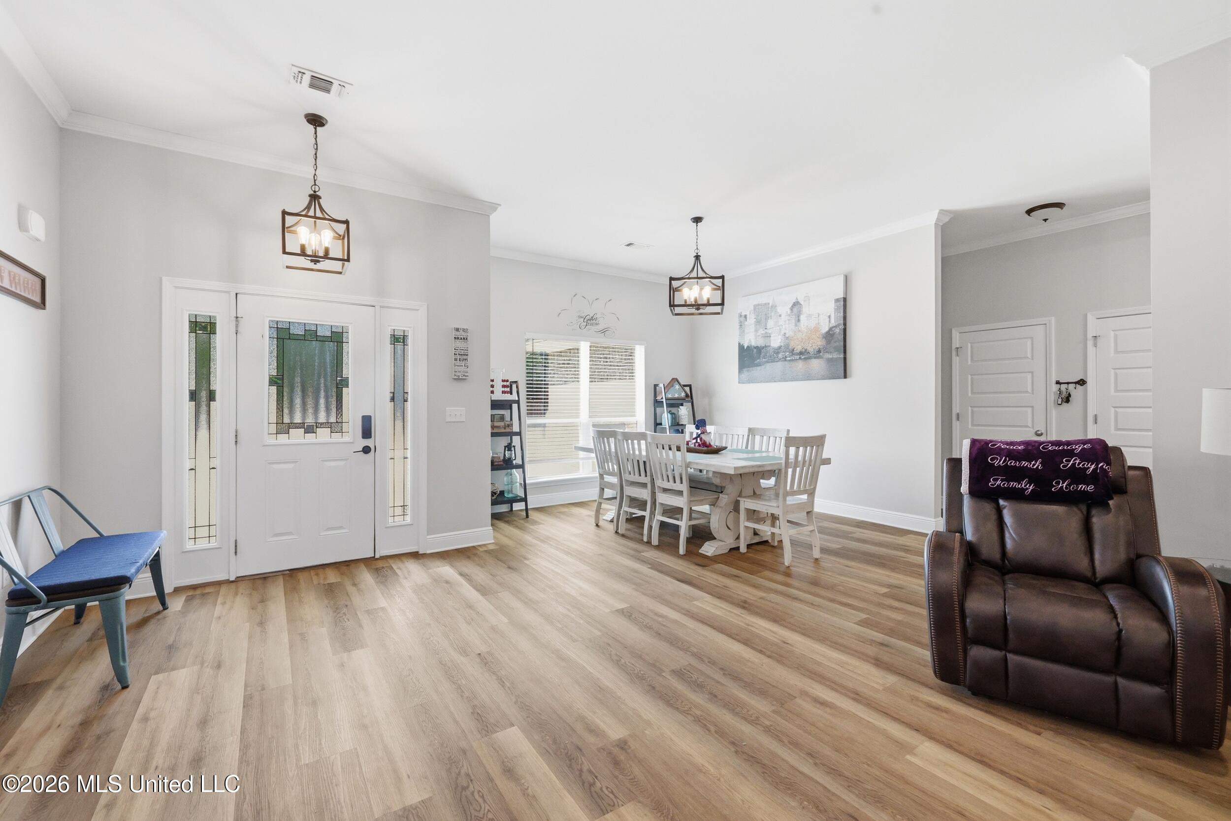 2265 Club Moss Circle Property Photo 6