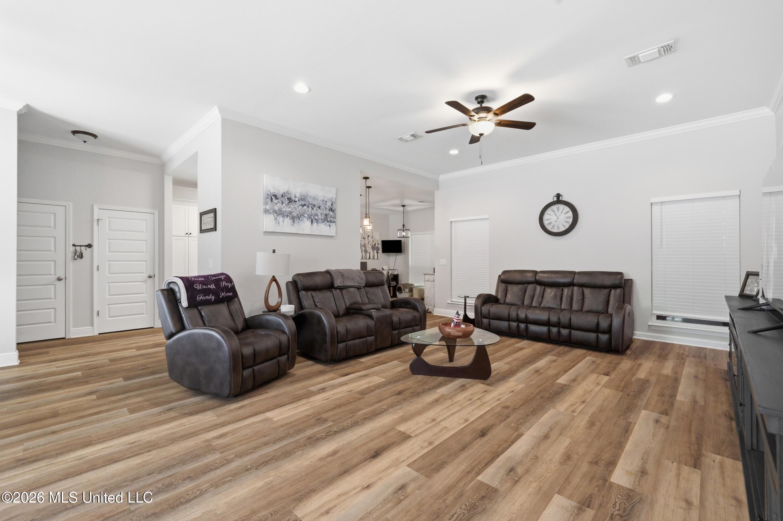 2265 Club Moss Circle Property Photo 9