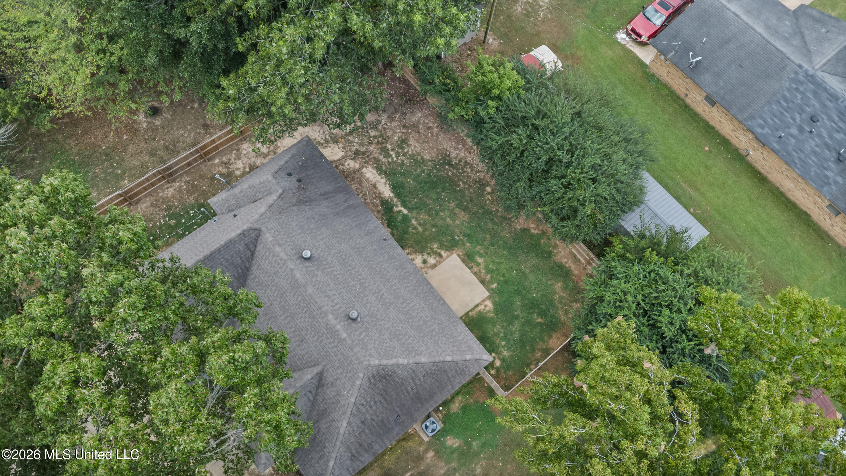 109 Flower Circle Property Photo 25