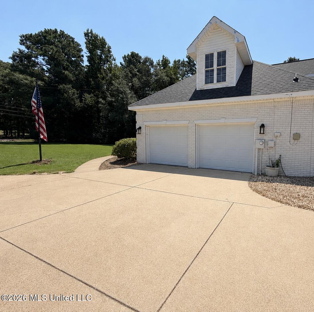 370 Omega Drive Property Photo 26