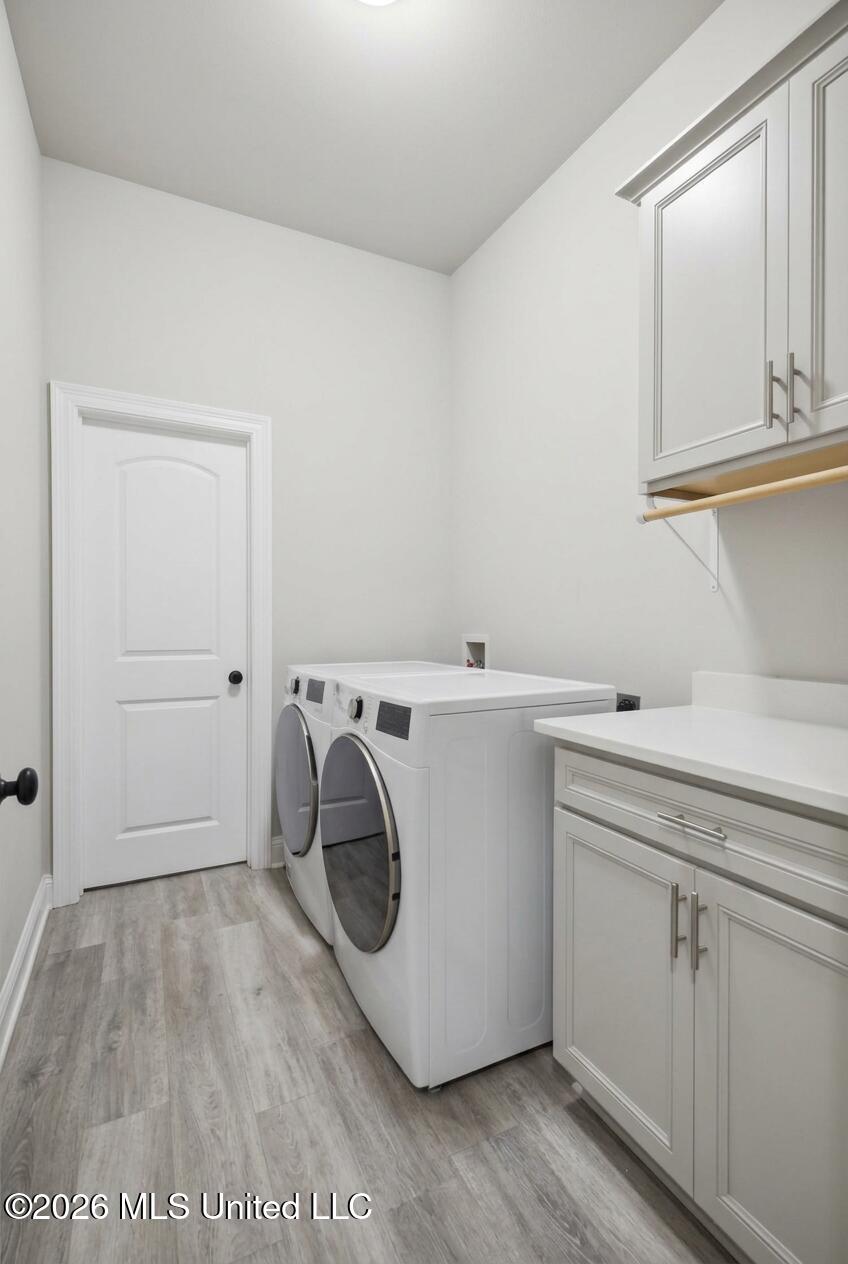 9225 Natures Trail Property Photo 16