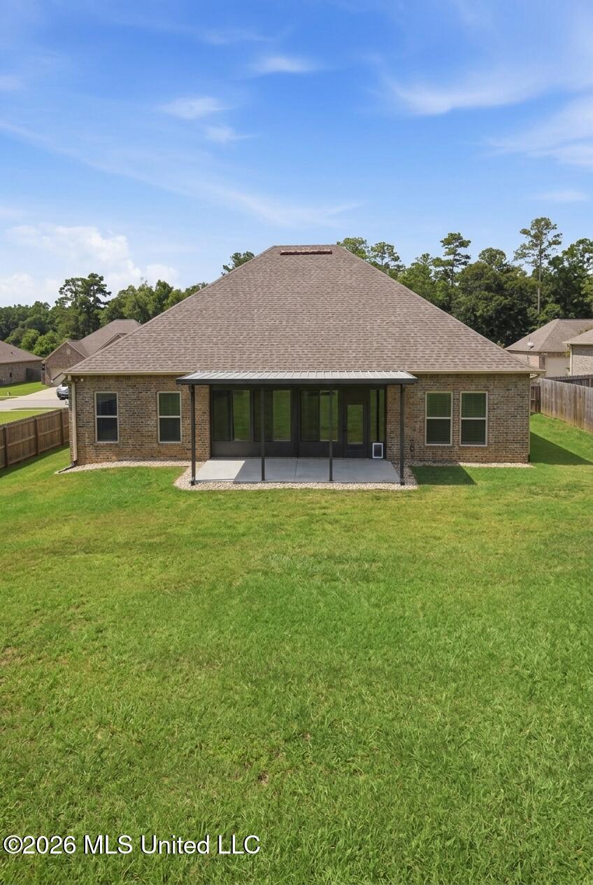 9225 Natures Trail Property Photo 18