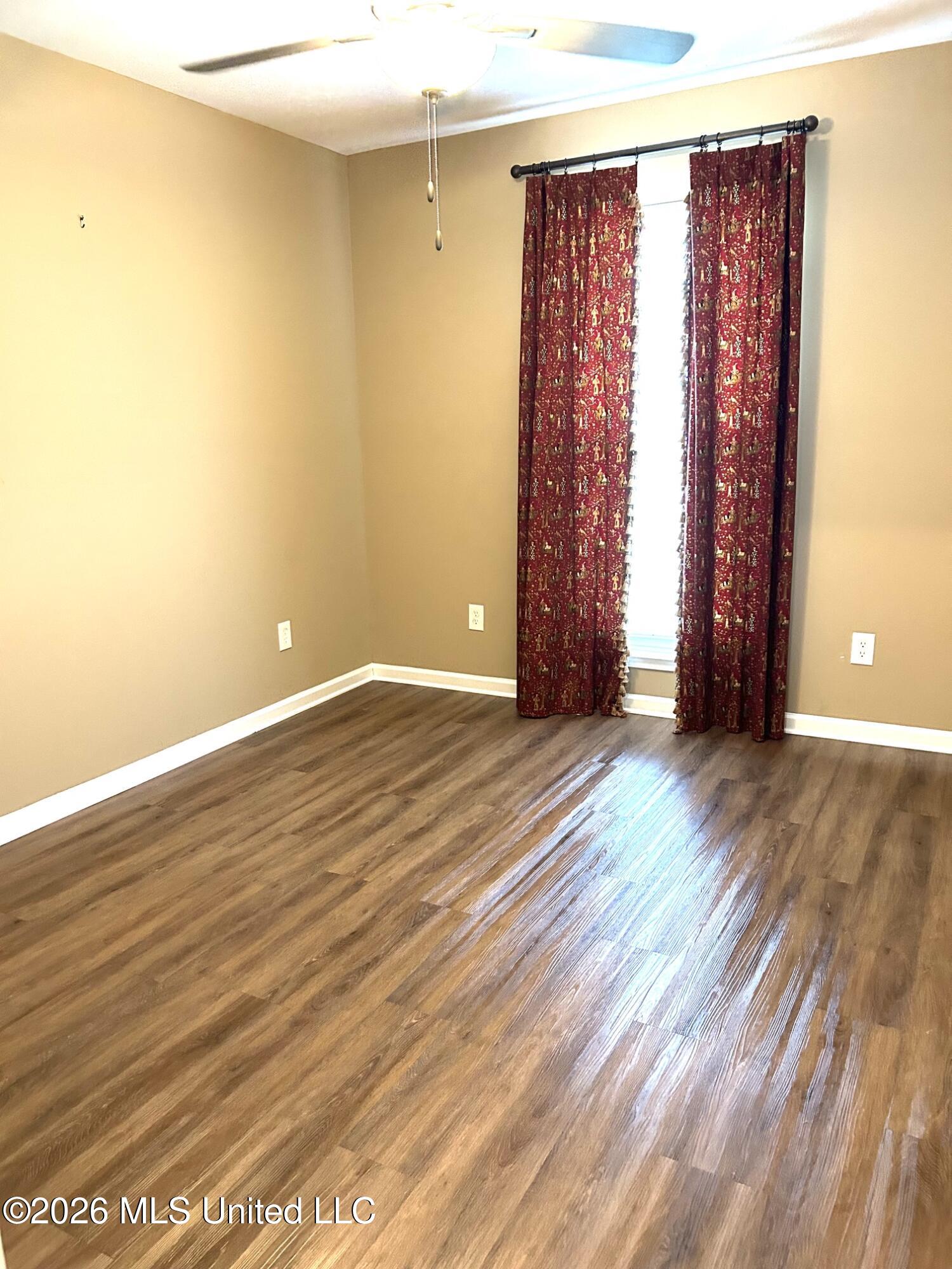 814 Stones Throw Drive Property Photo 9
