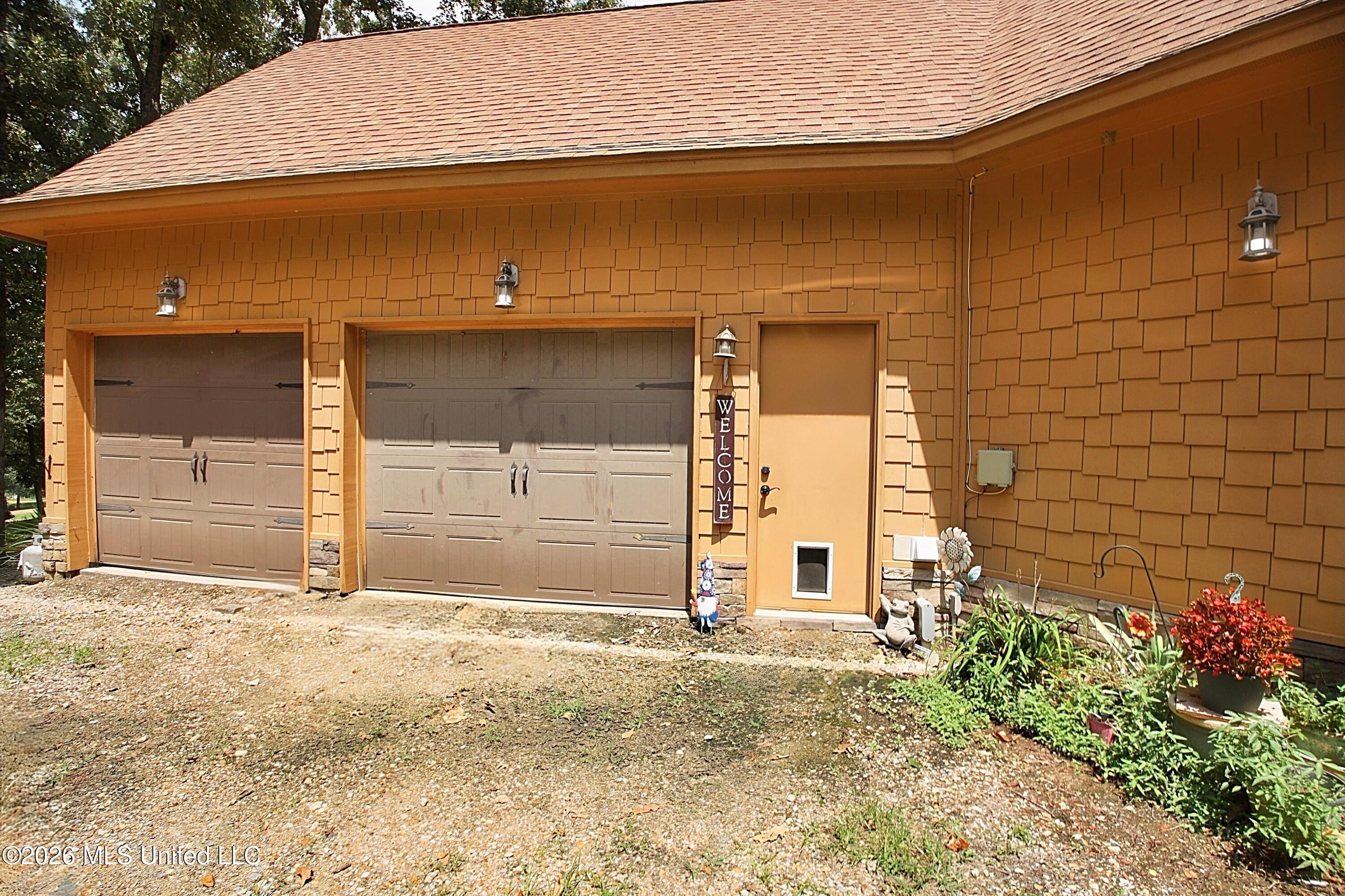 4384 Susan Lane Property Photo 22