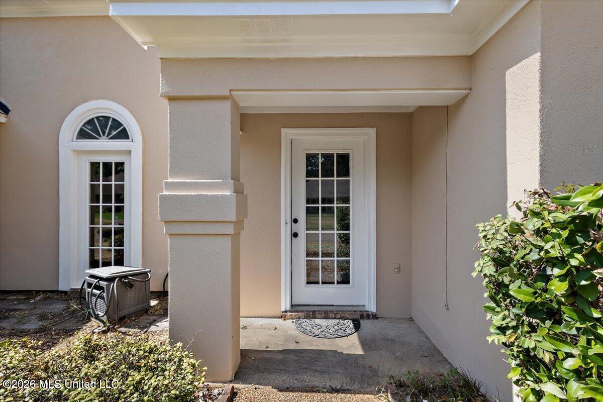 123 Hanover Drive Property Photo 3