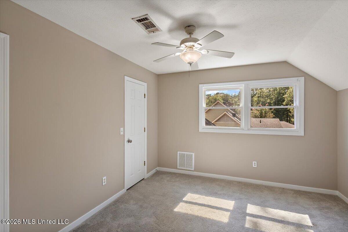 123 Hanover Drive Property Photo 17