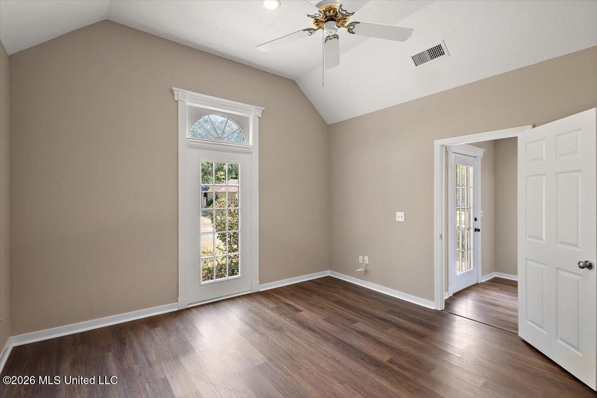 123 Hanover Drive Property Photo 29