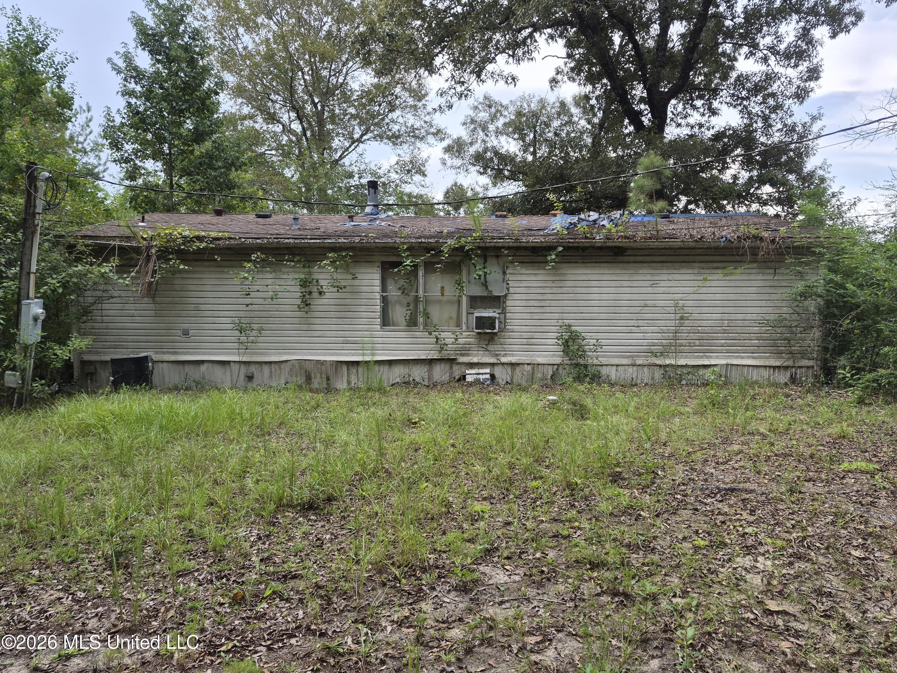 19239 Jabour Drive Property Photo 2