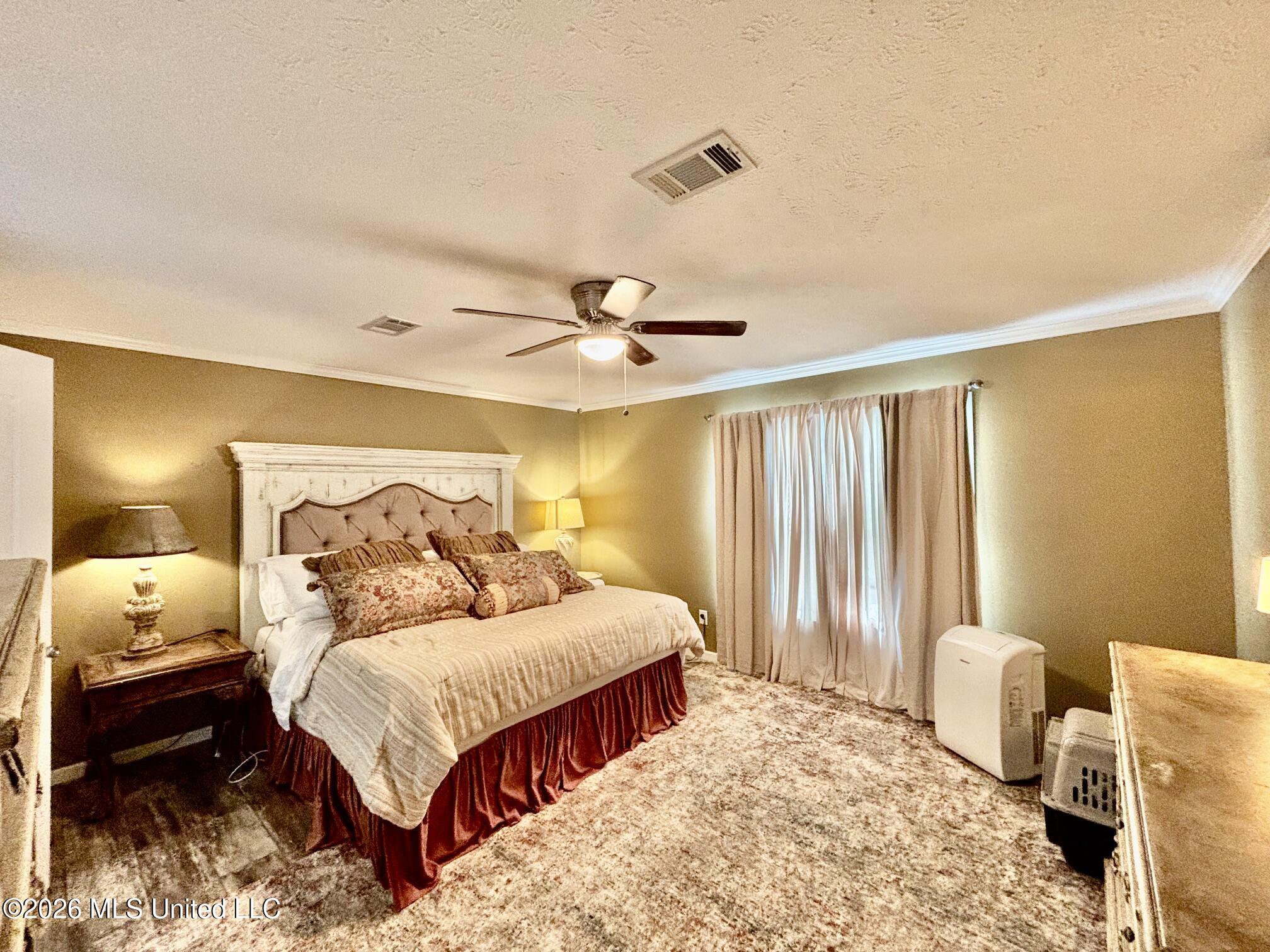 1014 Diane Circle Property Photo 8