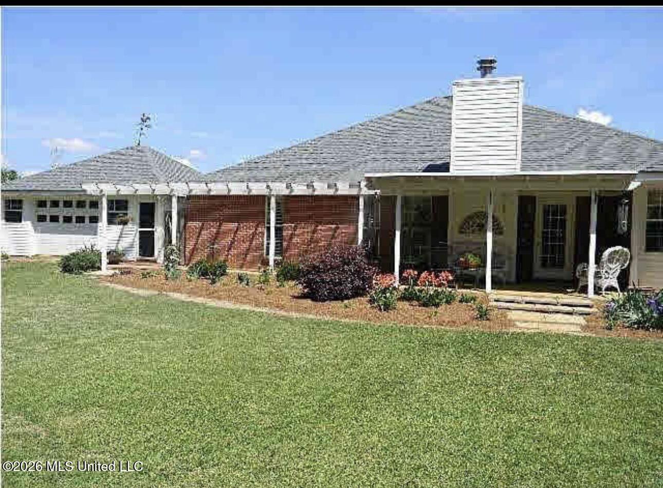 943 Eagles Nest Drive Property Photo 4