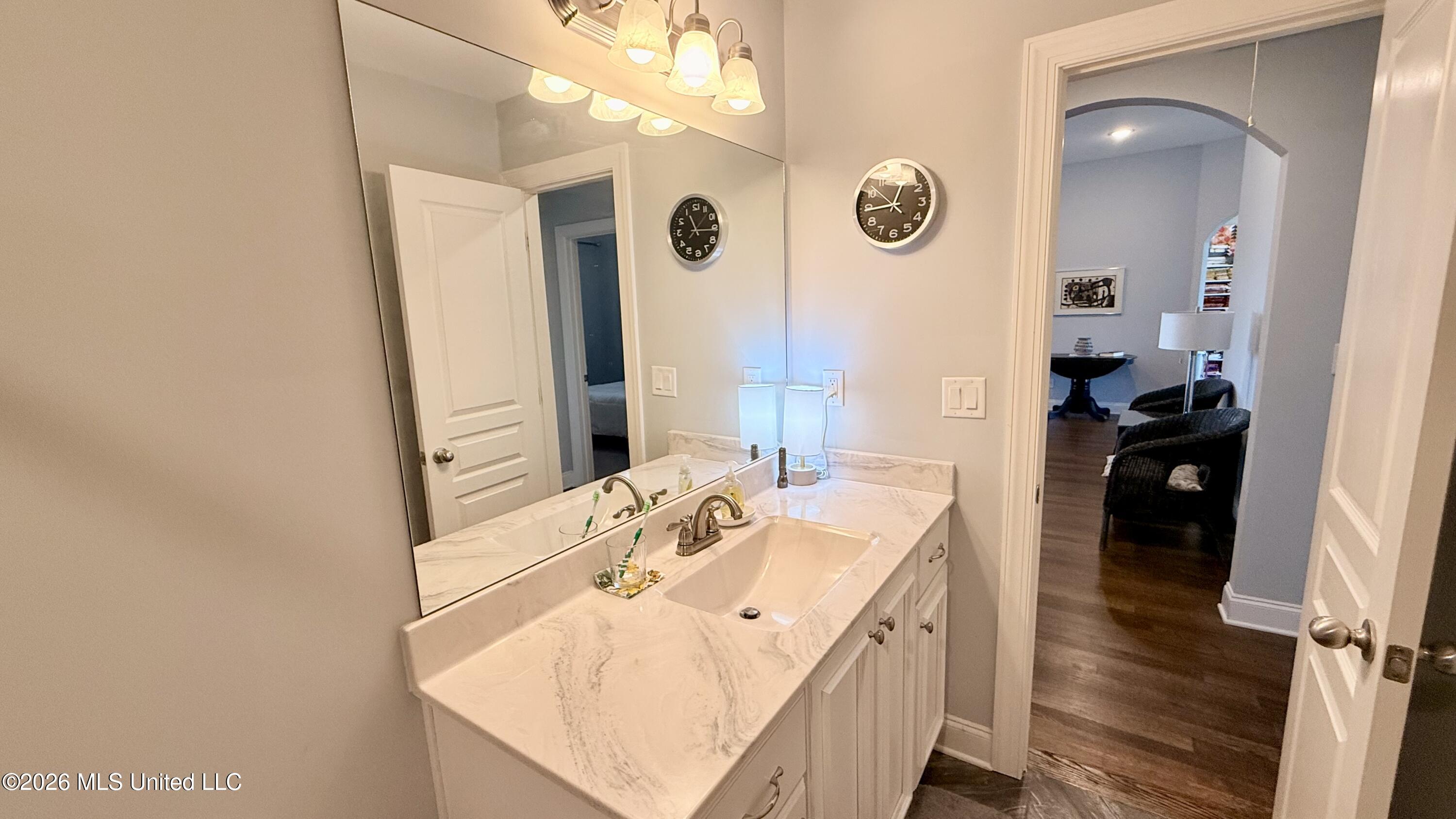 4928 Margarette Circle Property Photo 13