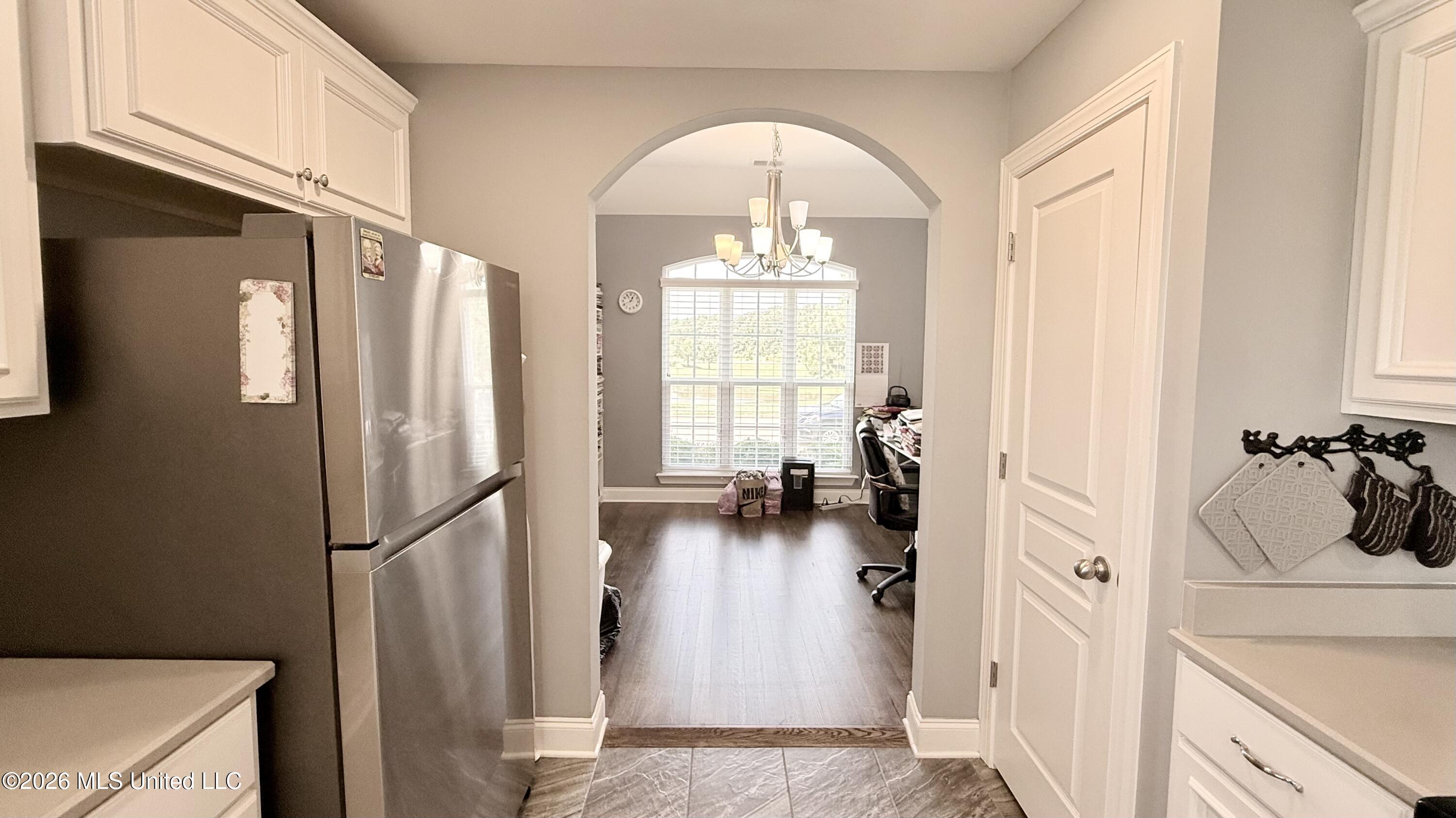 4928 Margarette Circle Property Photo 23