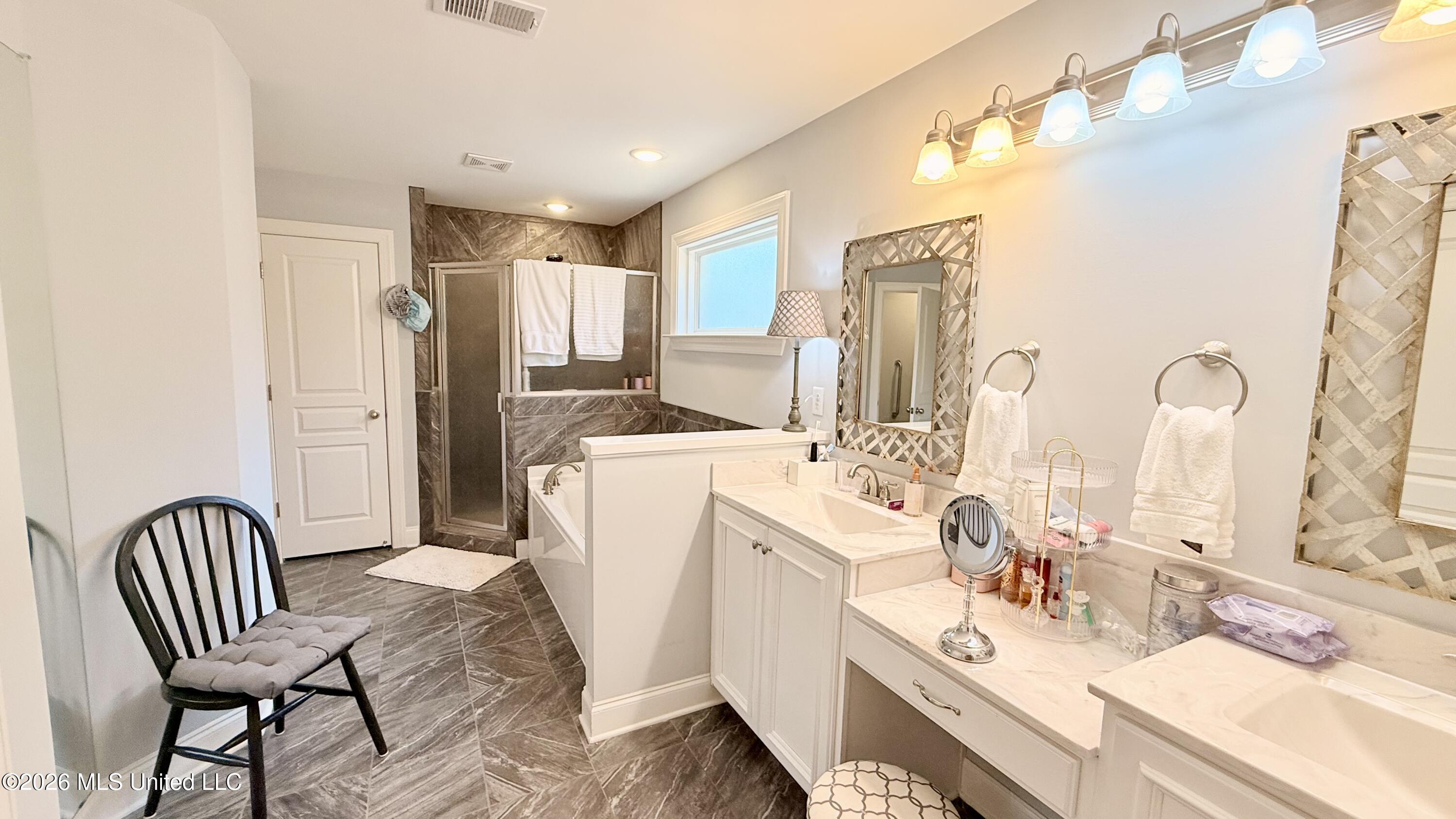 4928 Margarette Circle Property Photo 26