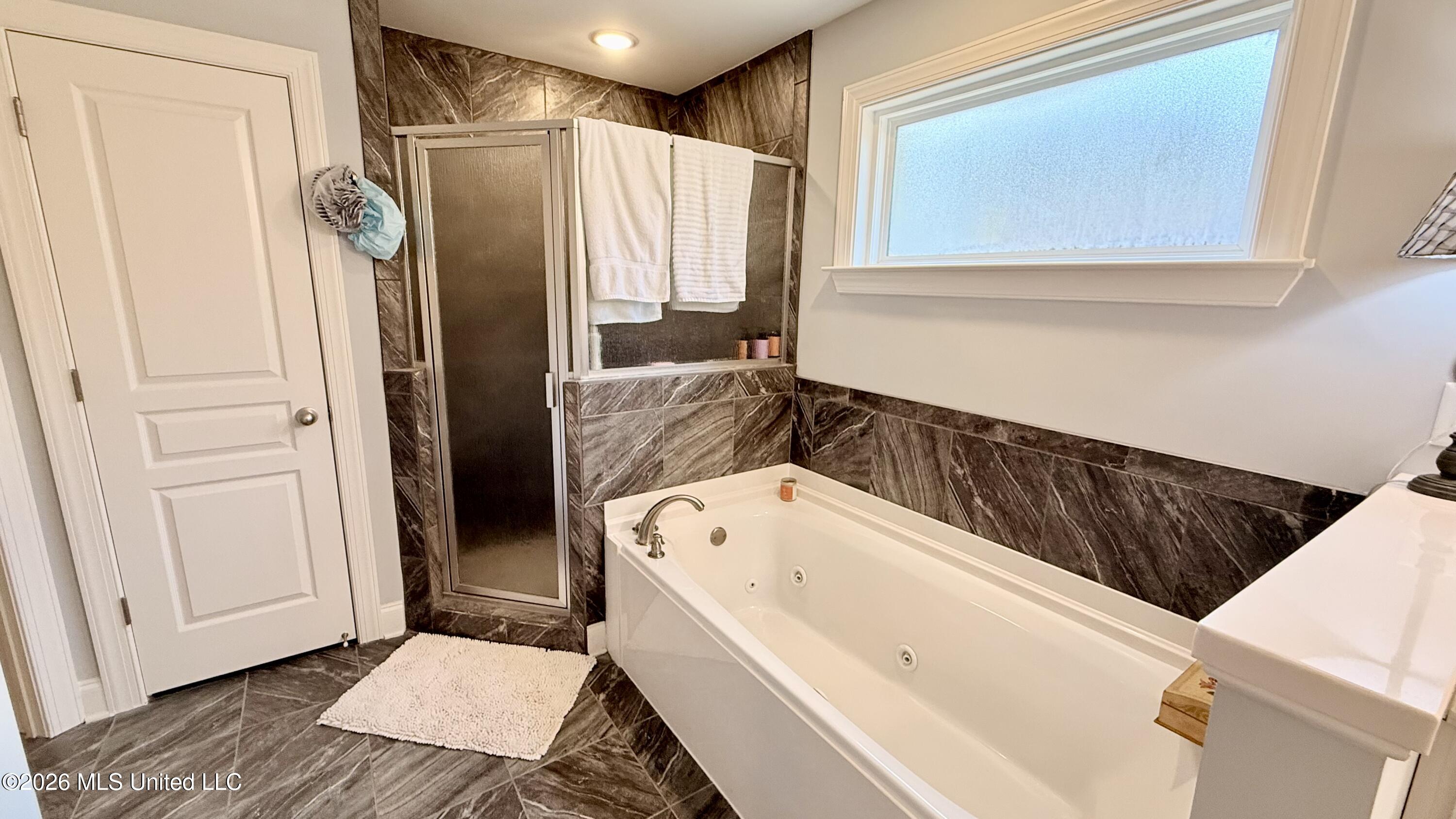 4928 Margarette Circle Property Photo 28