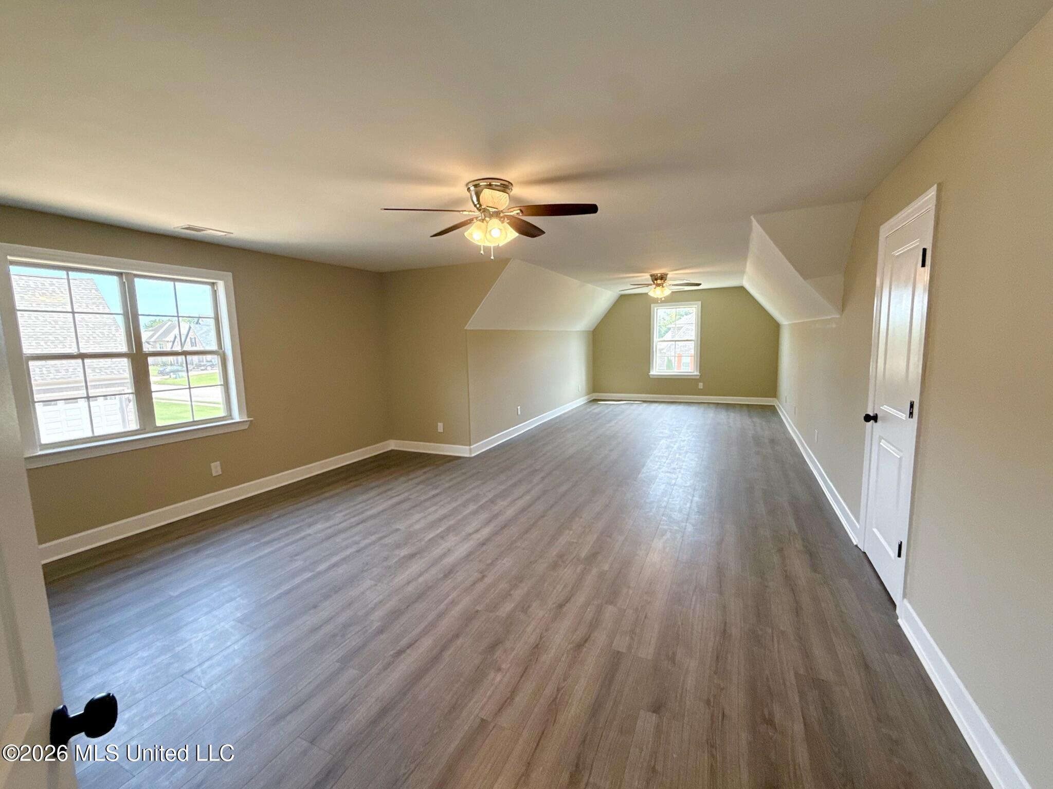 10874 Wiseman Drive Property Photo 8