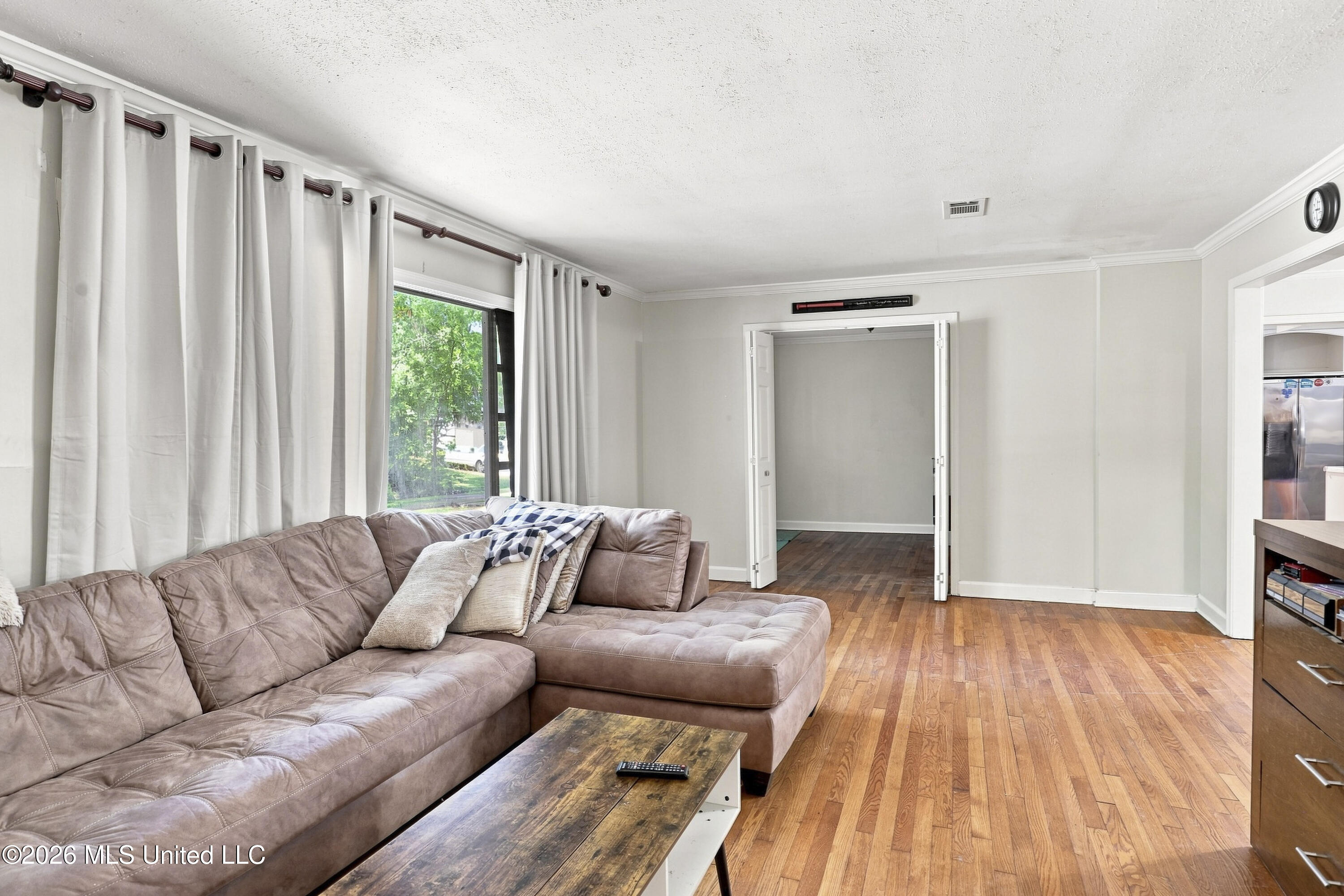 4514 Eastwood Road Property Photo 6