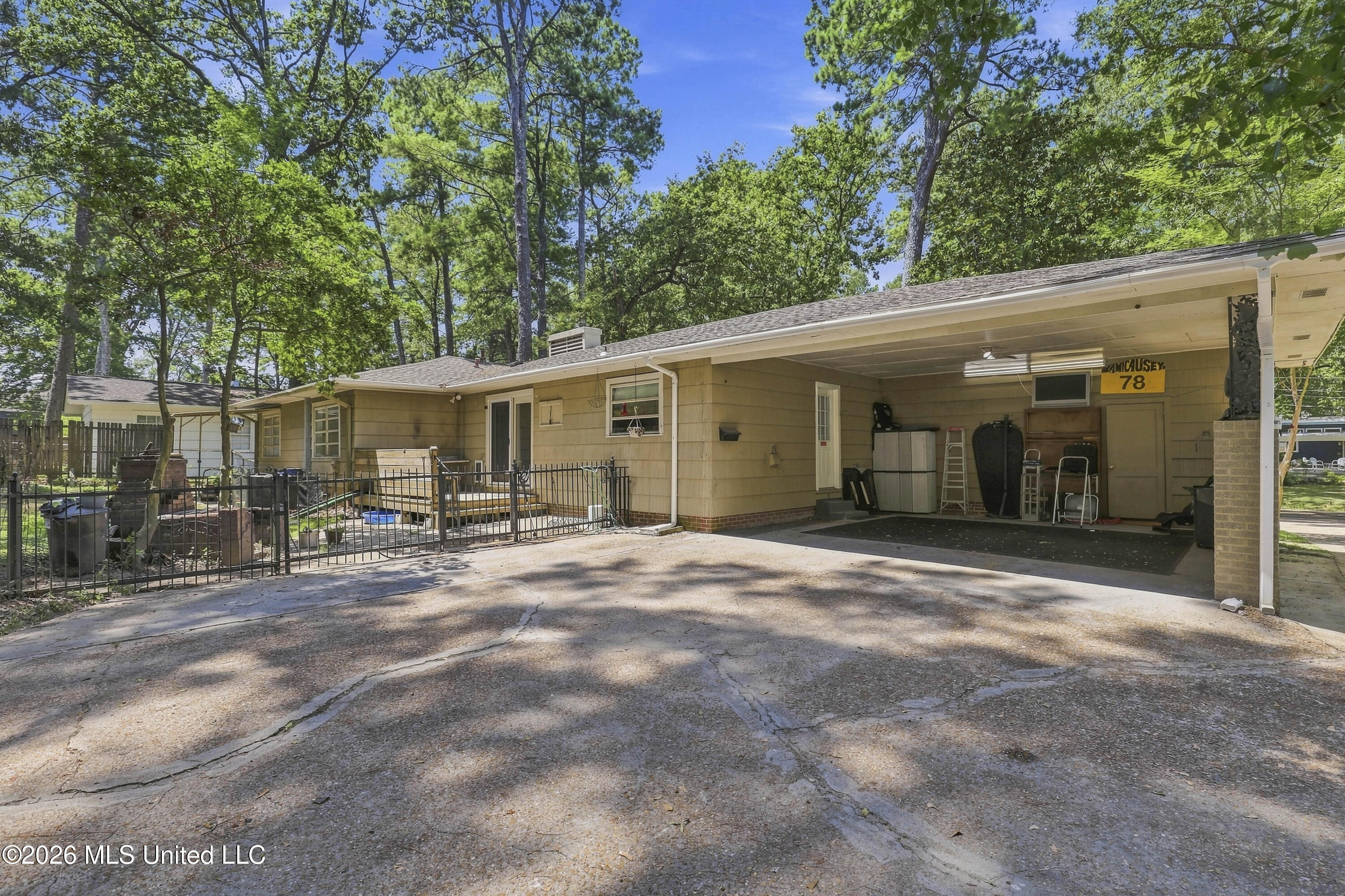 4514 Eastwood Road Property Photo 10