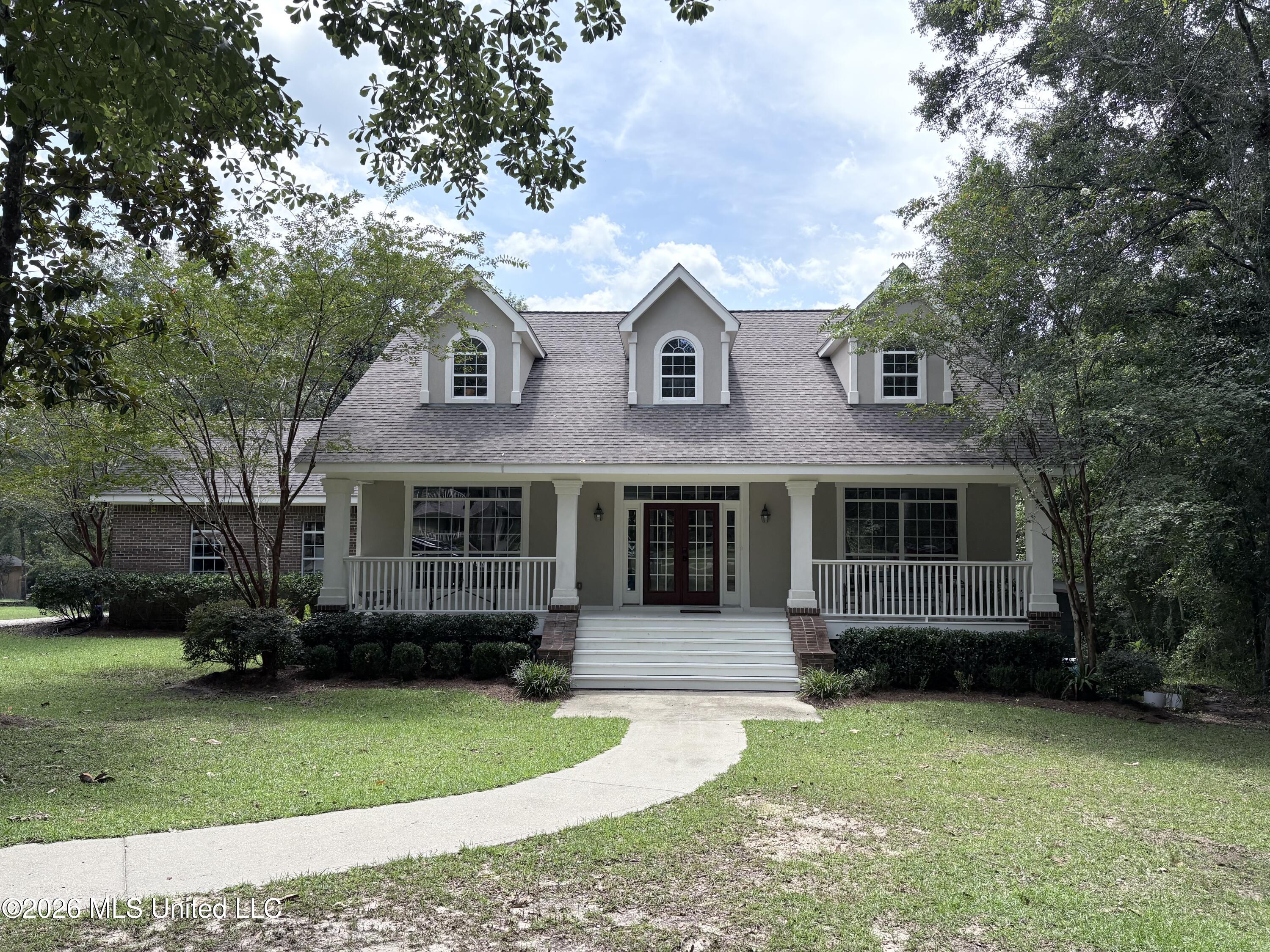 2913 Holden Drive Property Photo 10