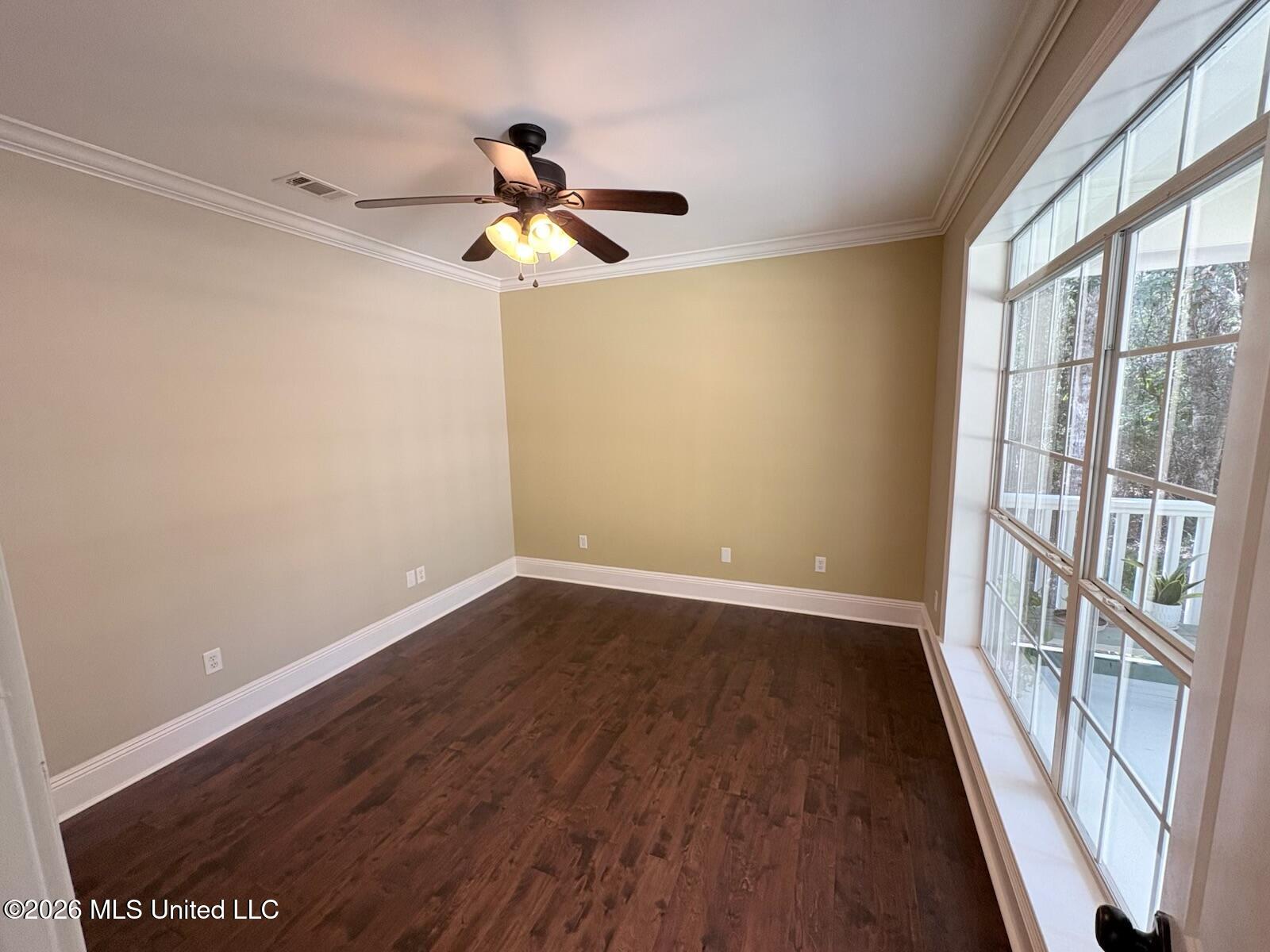 2913 Holden Drive Property Photo 16