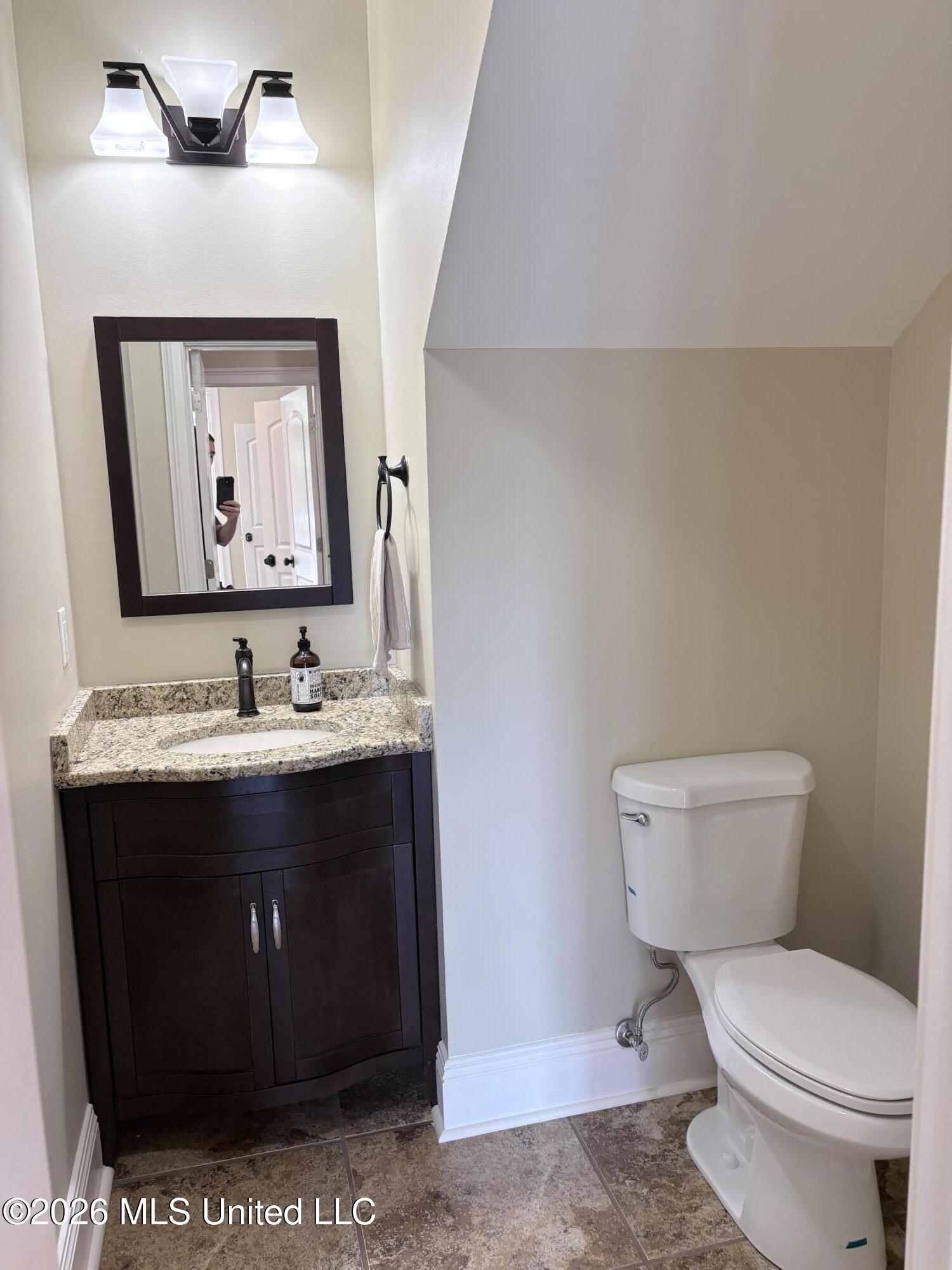 2913 Holden Drive Property Photo 21