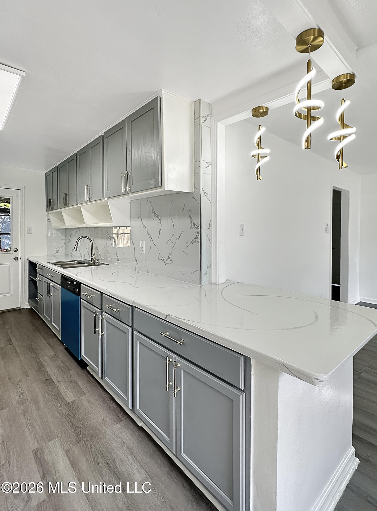 1202 13th Street Property Photo 4