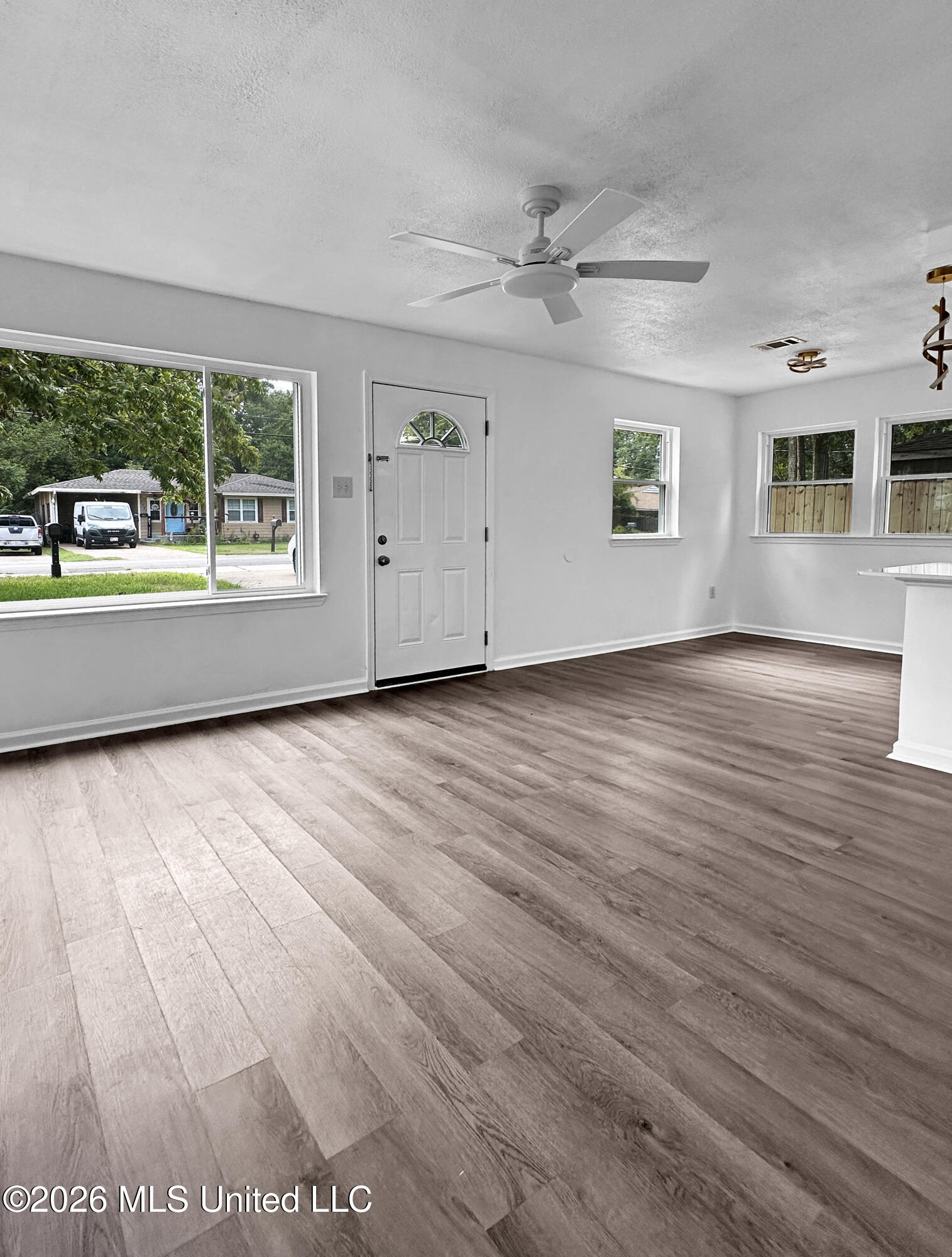 1202 13th Street Property Photo 9