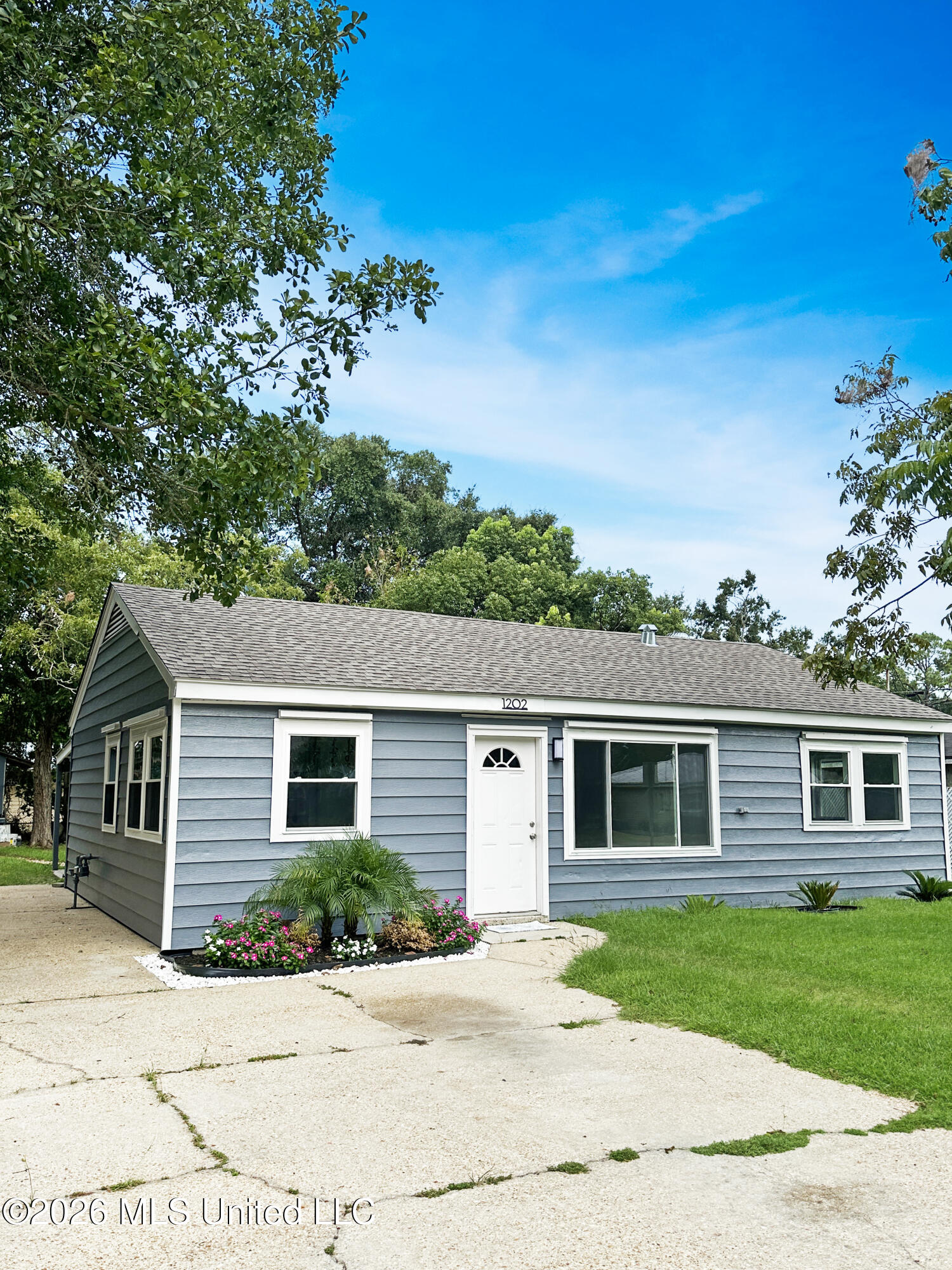 1202 13th Street Property Photo 14