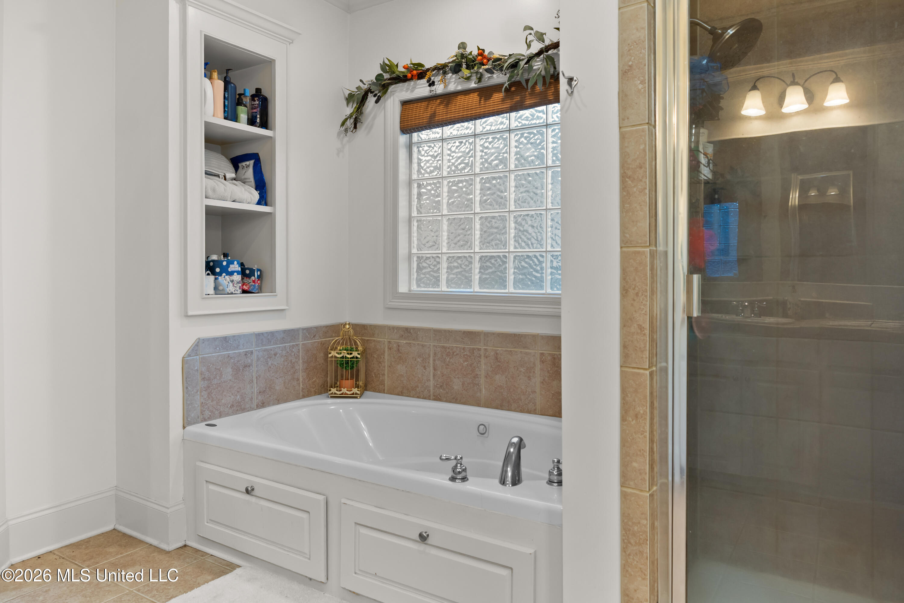 216 Calhoun Drive Property Photo 15