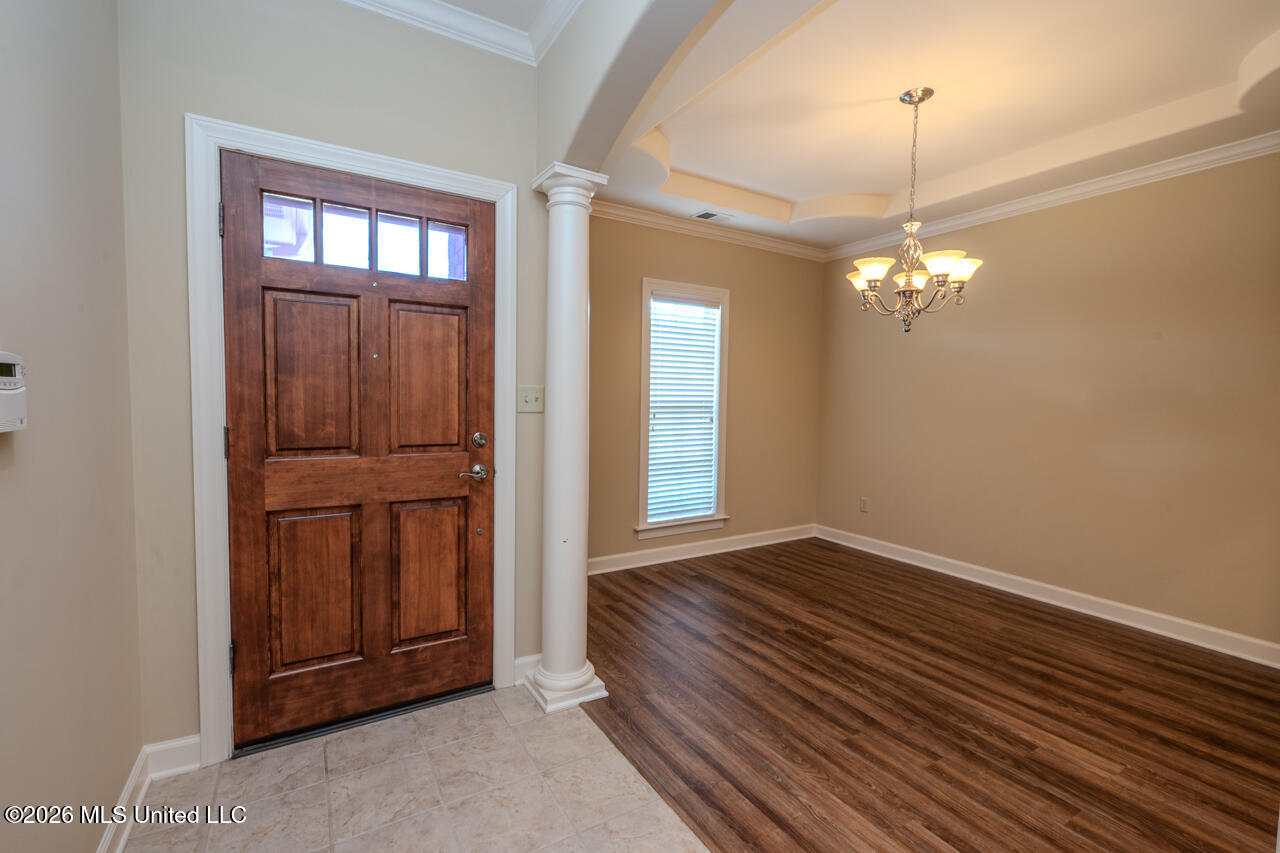 5905 Savannah Crossing Property Photo 7