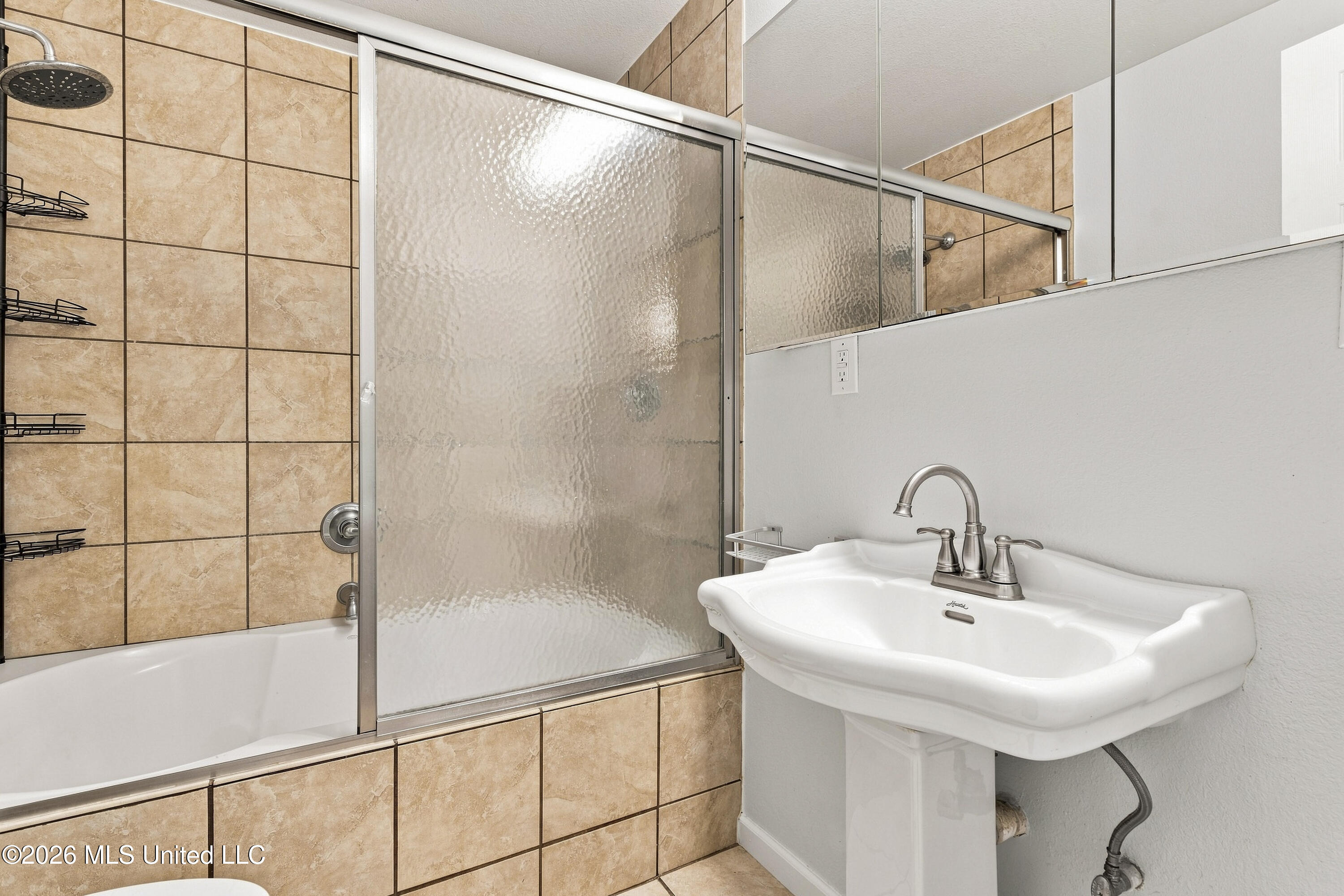 2119 E Simmons Bayou Drive Property Photo 27