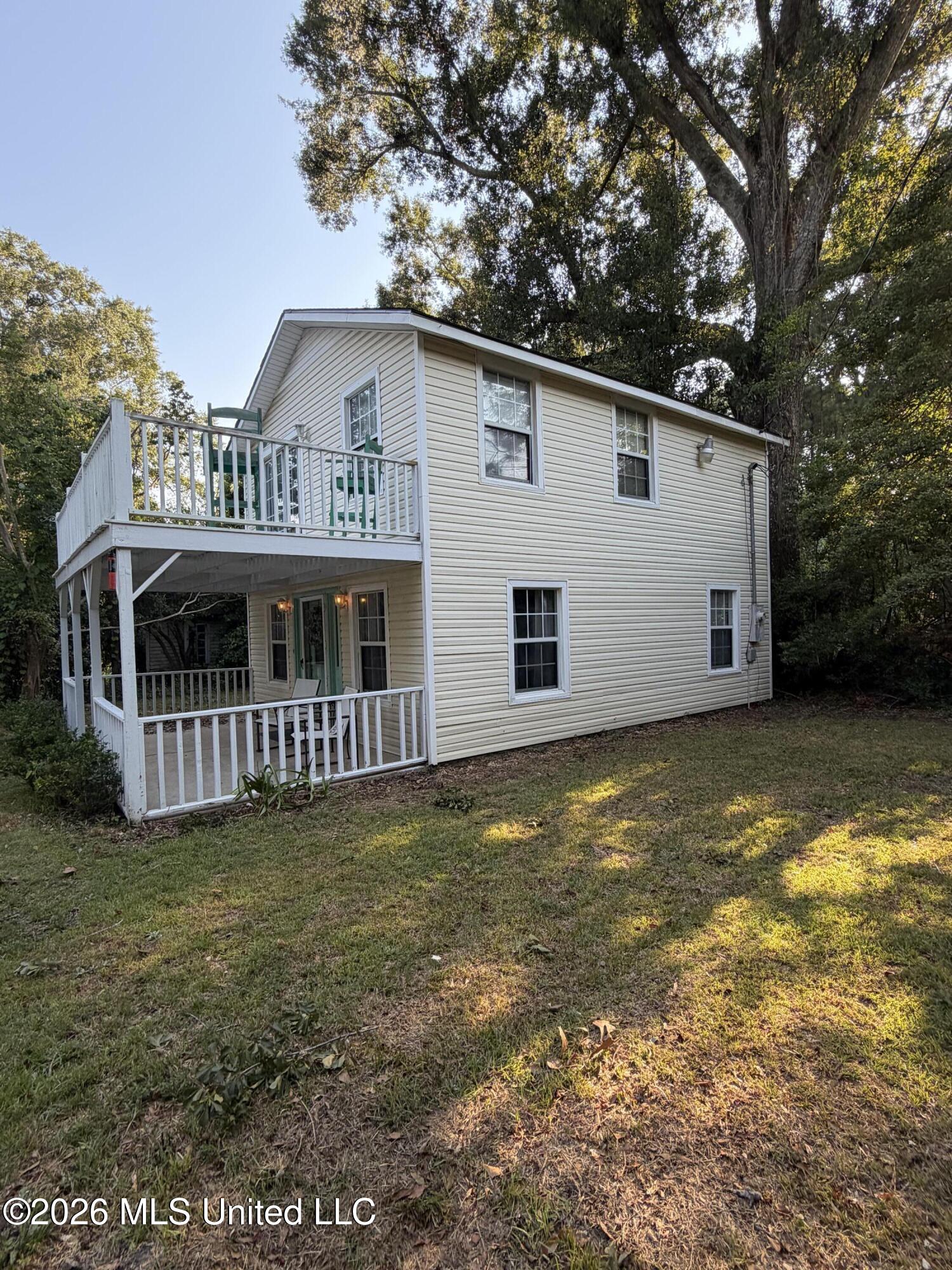 859 Mill Street Property Photo 15