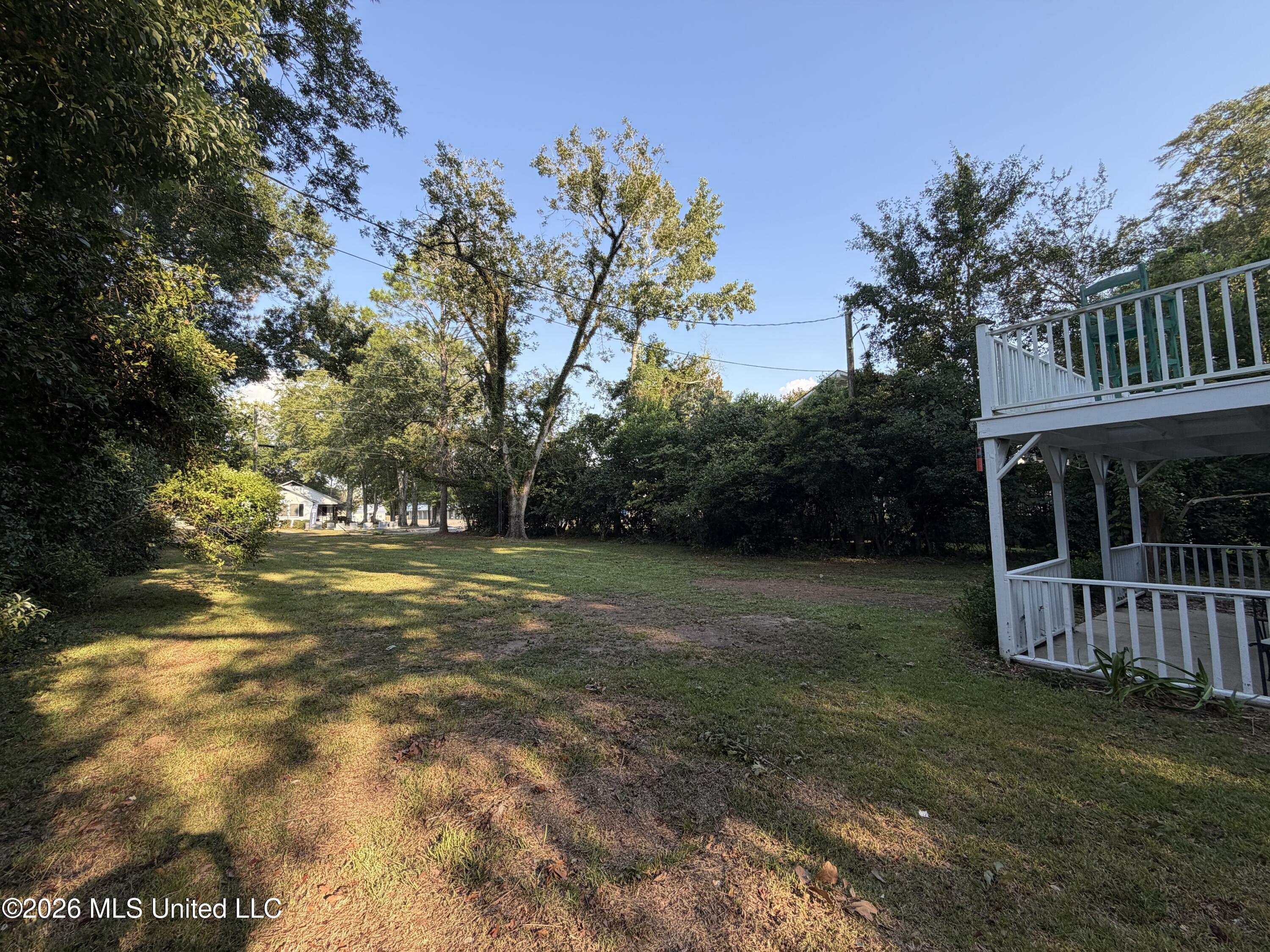 859 Mill Street Property Photo 16