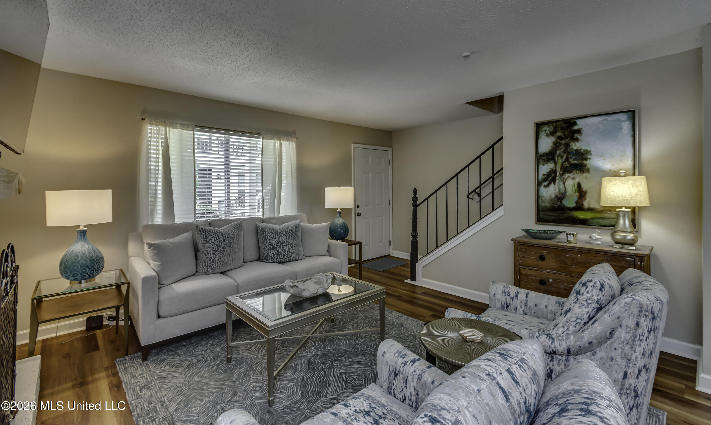 550 Post Road Property Photo 15