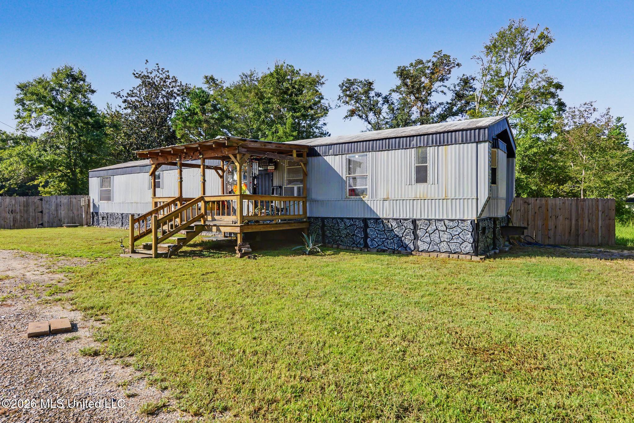15005 Dantzler Road Property Photo 1