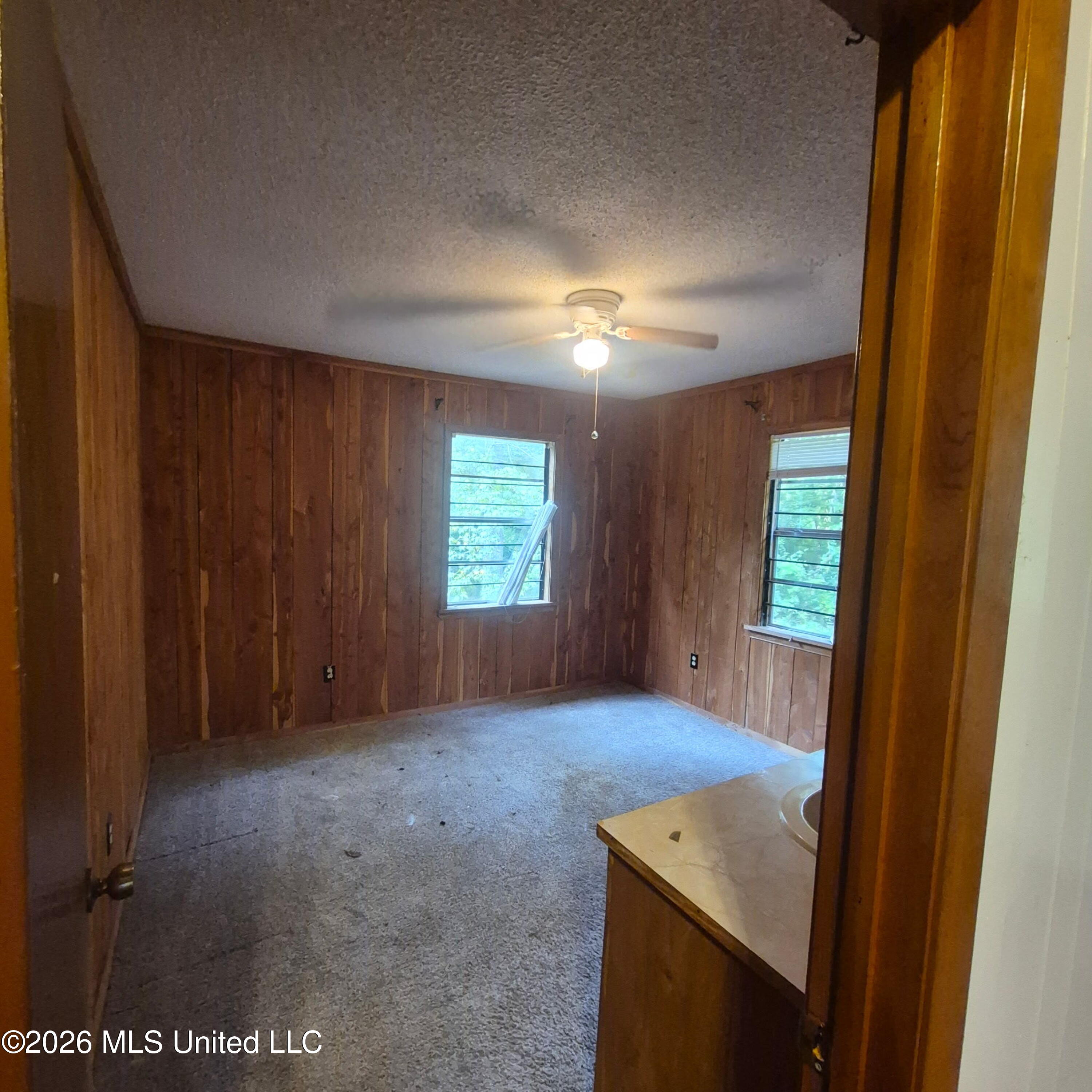 141 River Bend Road Property Photo 6