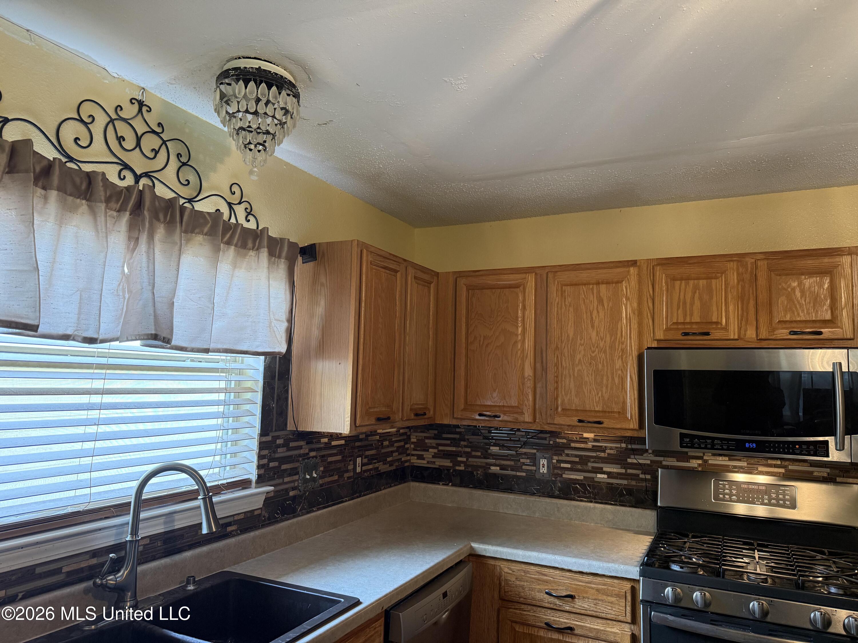 11278 River Bend Drive Property Photo 5