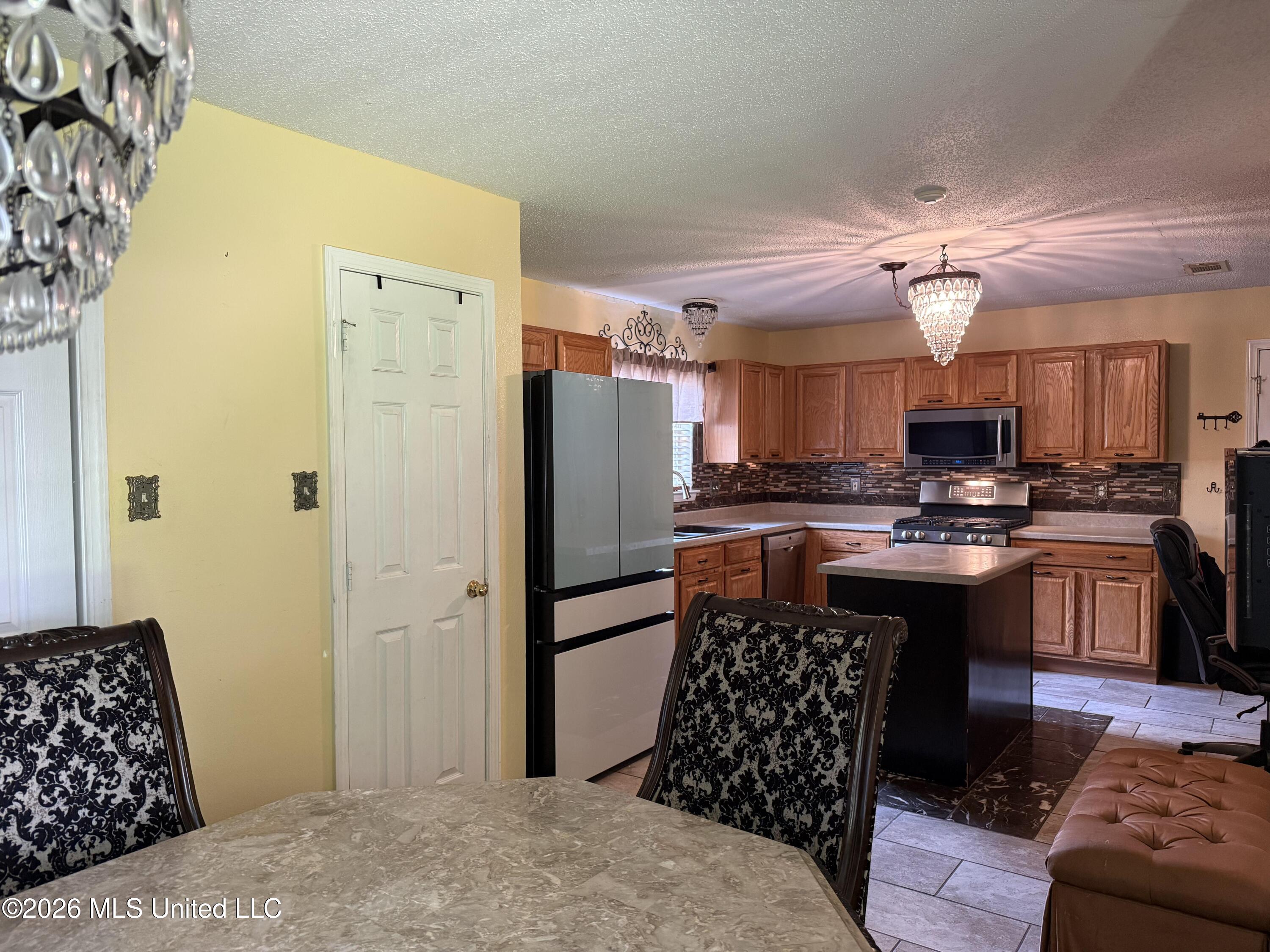 11278 River Bend Drive Property Photo 7