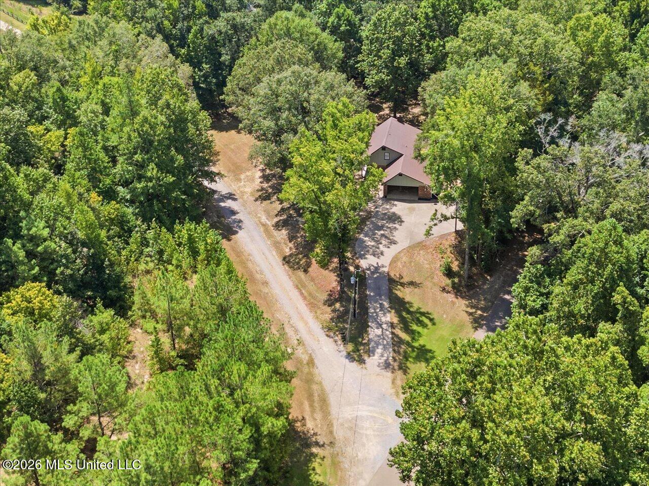 370 Lakeview Drive Property Photo 33