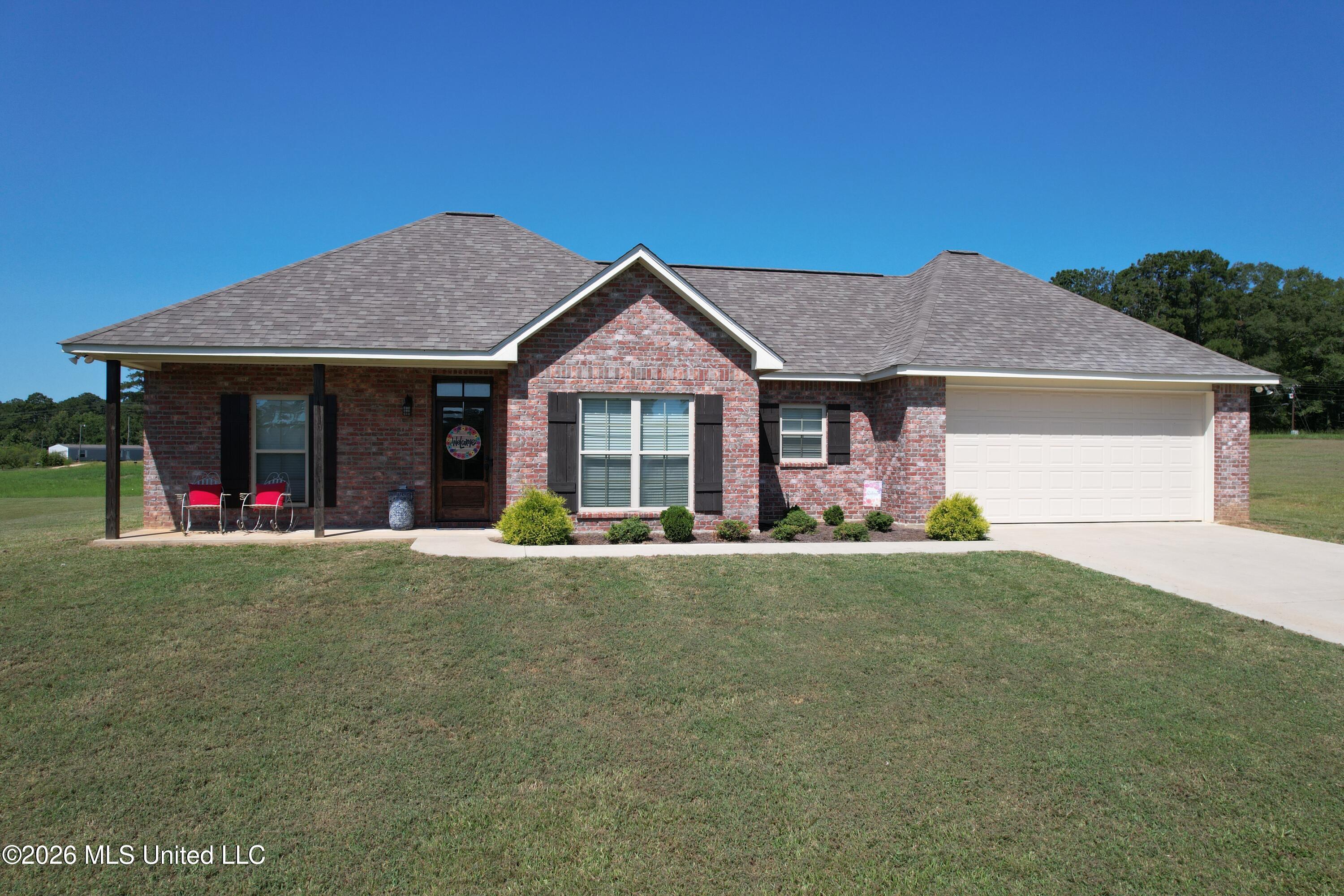 1061 Driftwood Property Photo 1