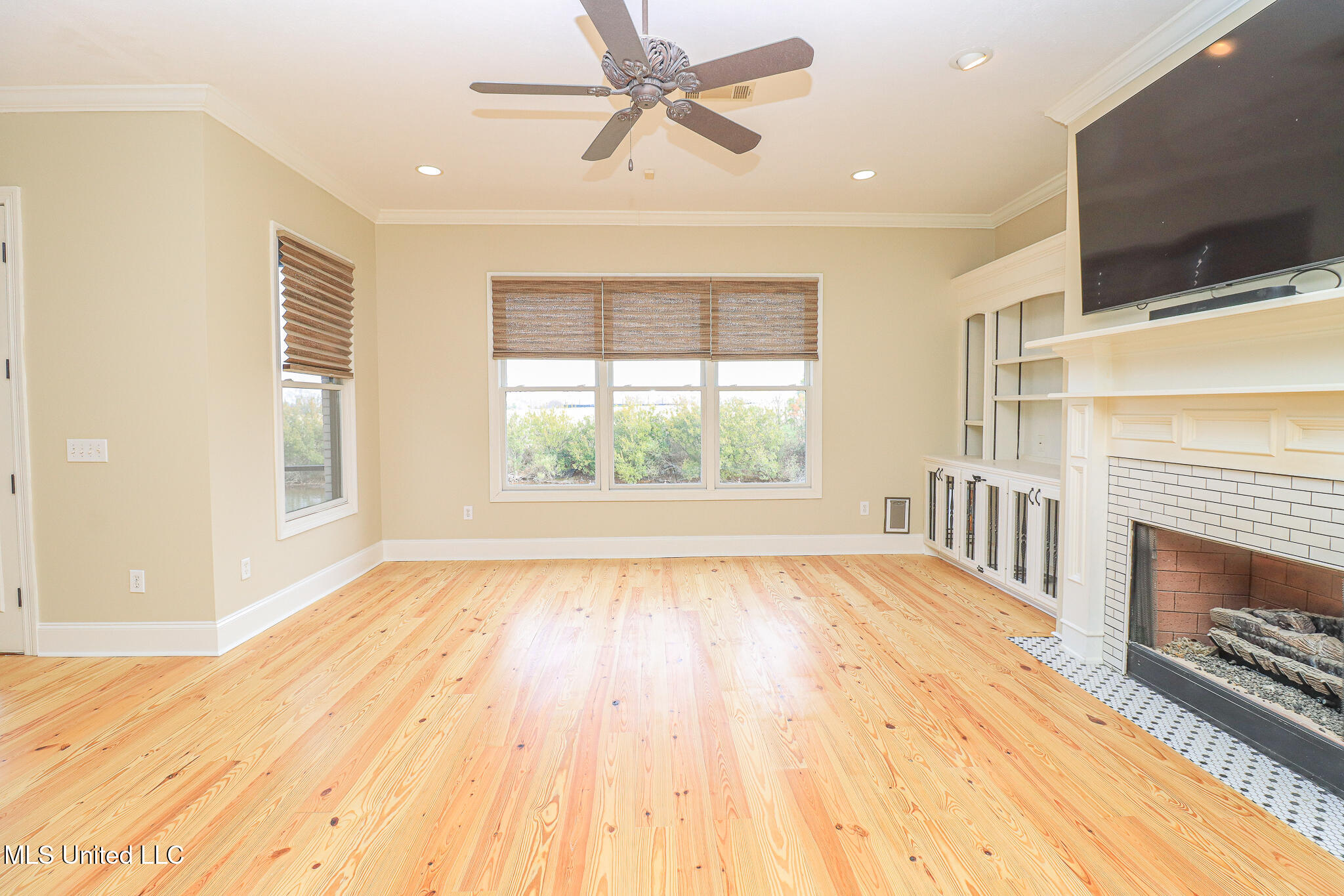 131 Southampton Circle Property Photo 5