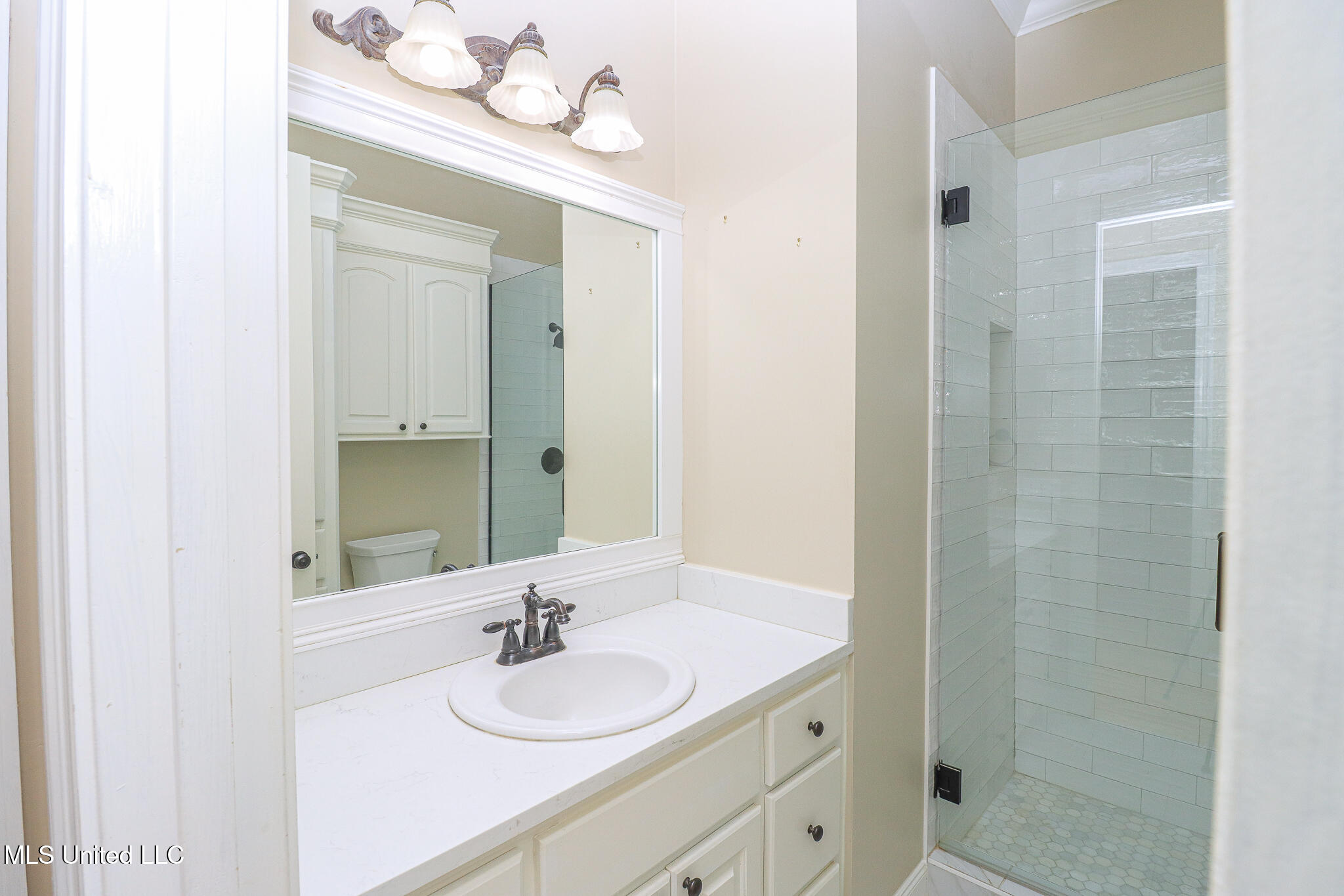 131 Southampton Circle Property Photo 15